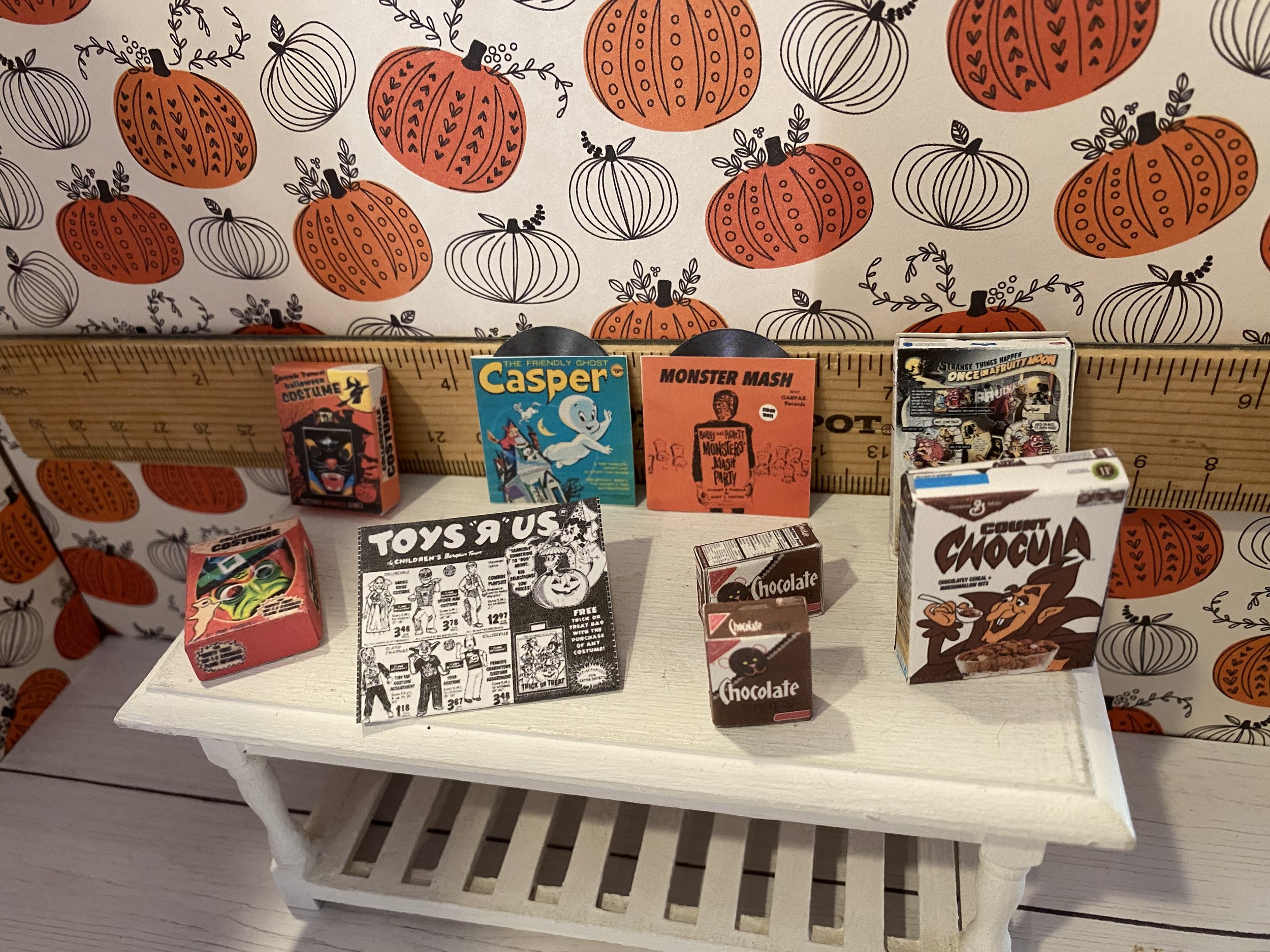 Miniature Halloween Albums, Cereal, Costumes, Ad, 1:12