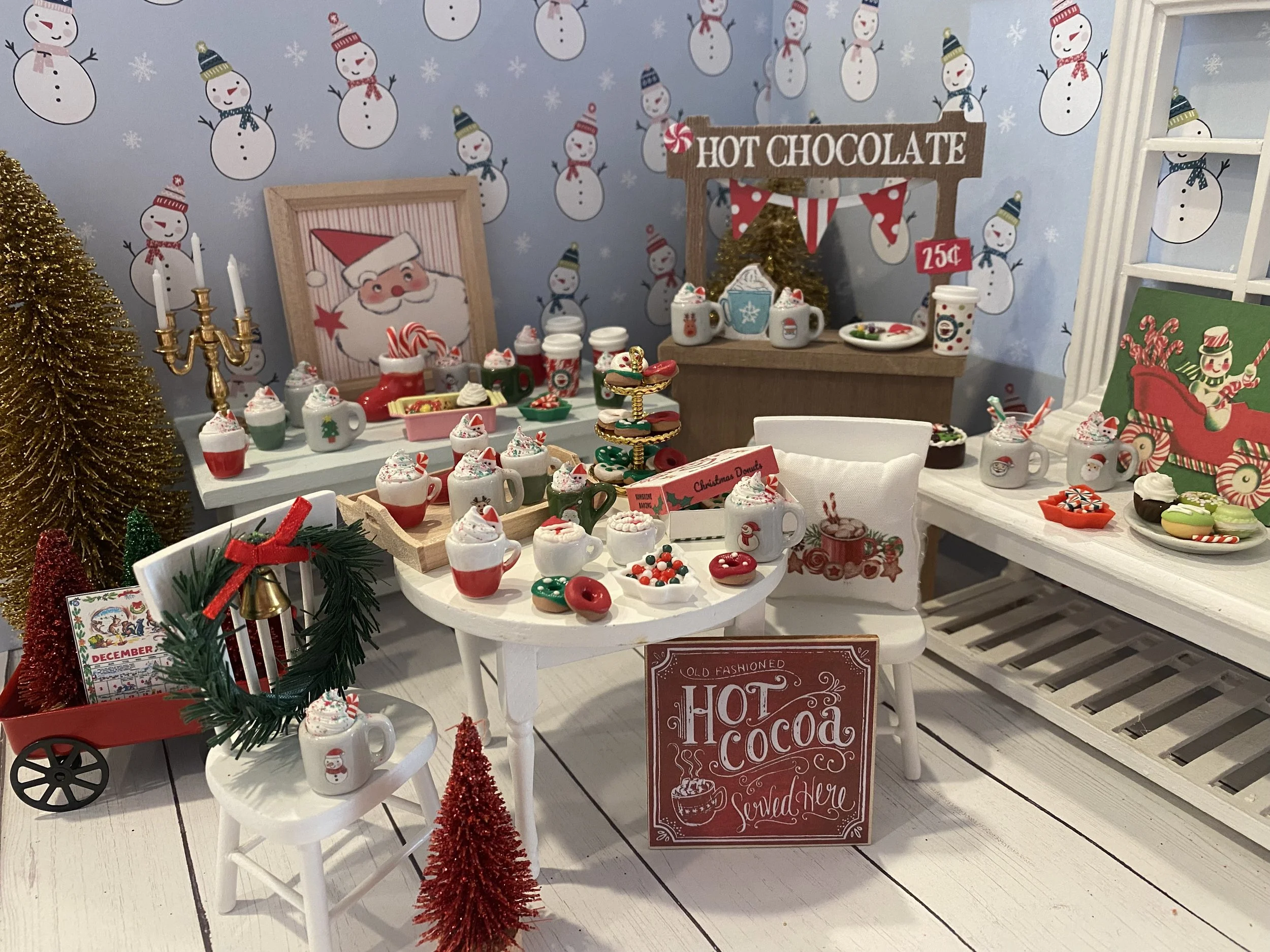 Miniature Christmas Hot Cocoa, Dollhouse Christmas Donuts, 1:12