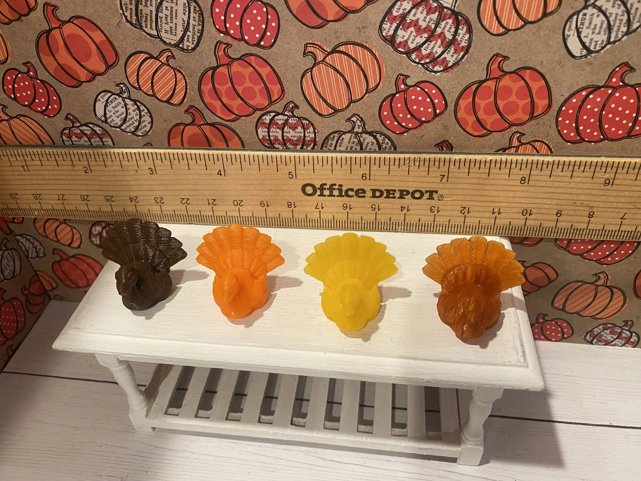 Miniature Assorted Thanksgiving Turkeys, Fall Colors, Turkey Centerpieces, 1:12