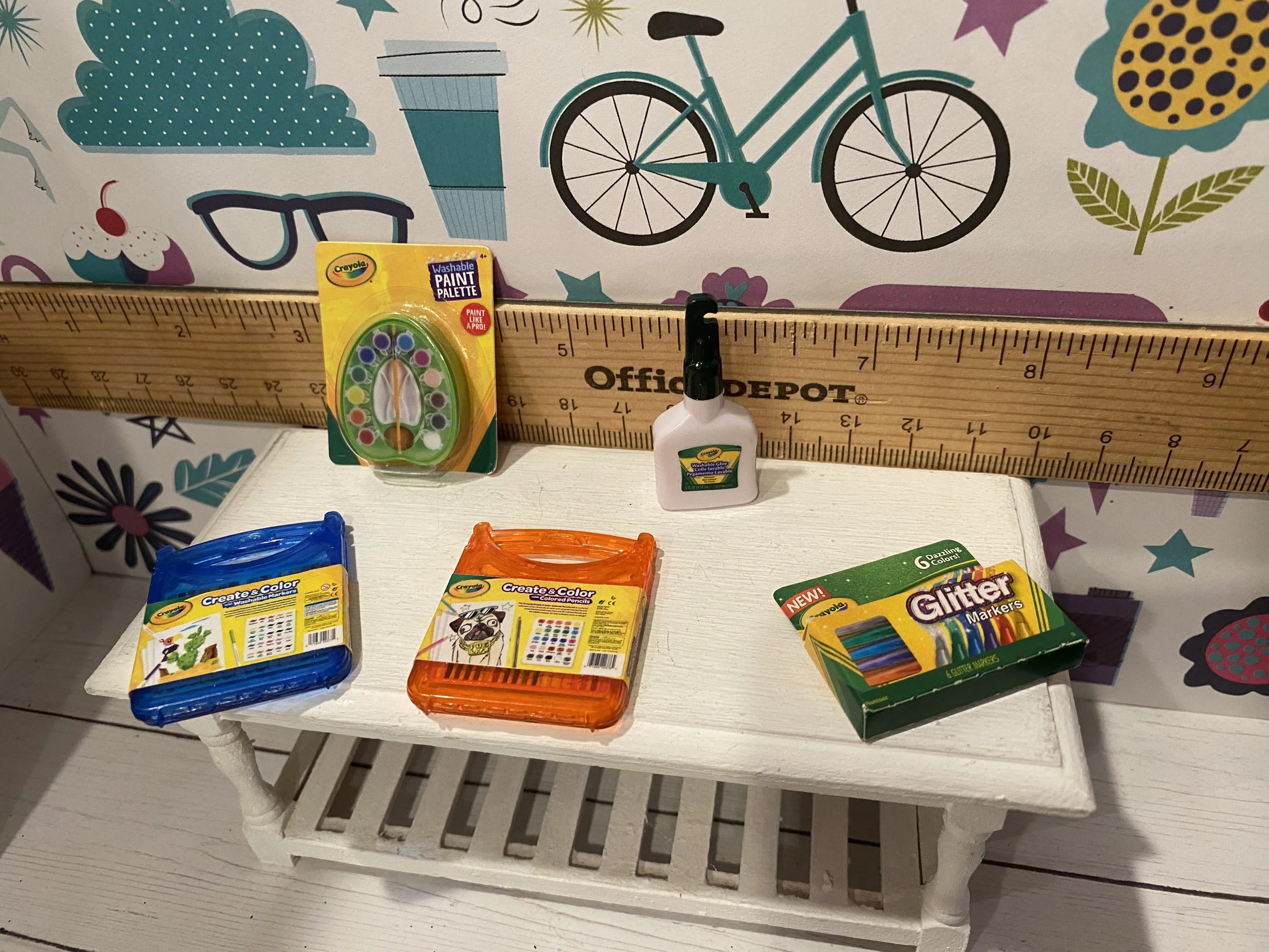 Miniature Blue and Orange Art Case, Glue Bottle, Green Palette Micro Toy, 1:6