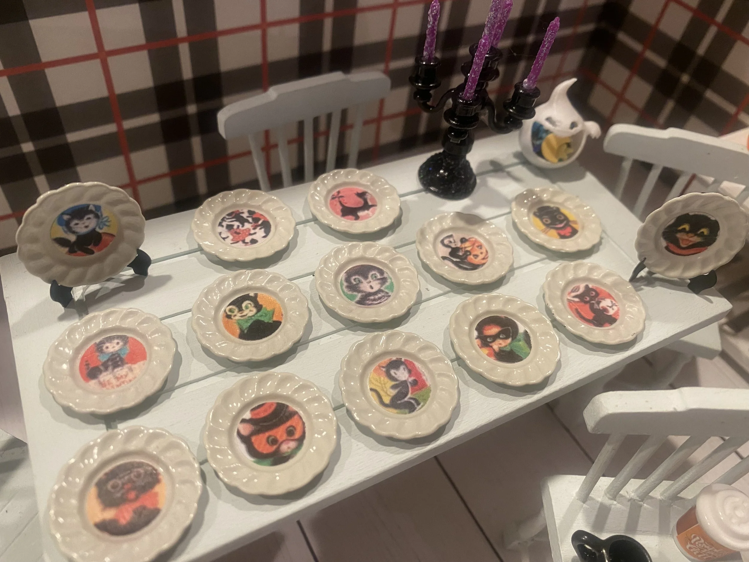Miniature Vintage Halloween Plates, 1:12