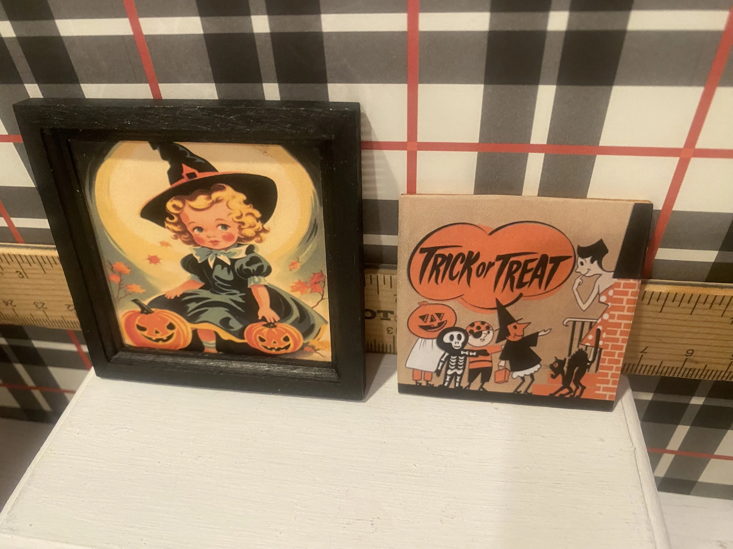 Miniature Halloween Witch Art, Trick or Treat Wood Sign, 1:12