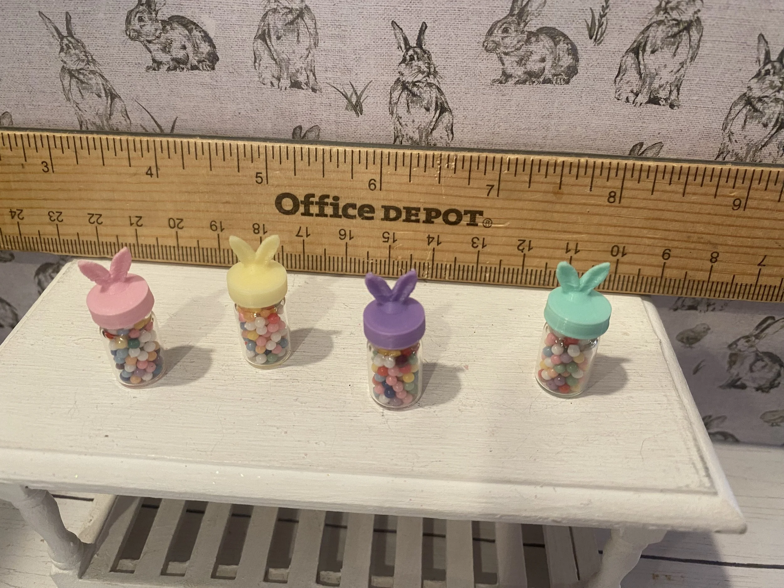 Miniature Bunny Jars, 1:12