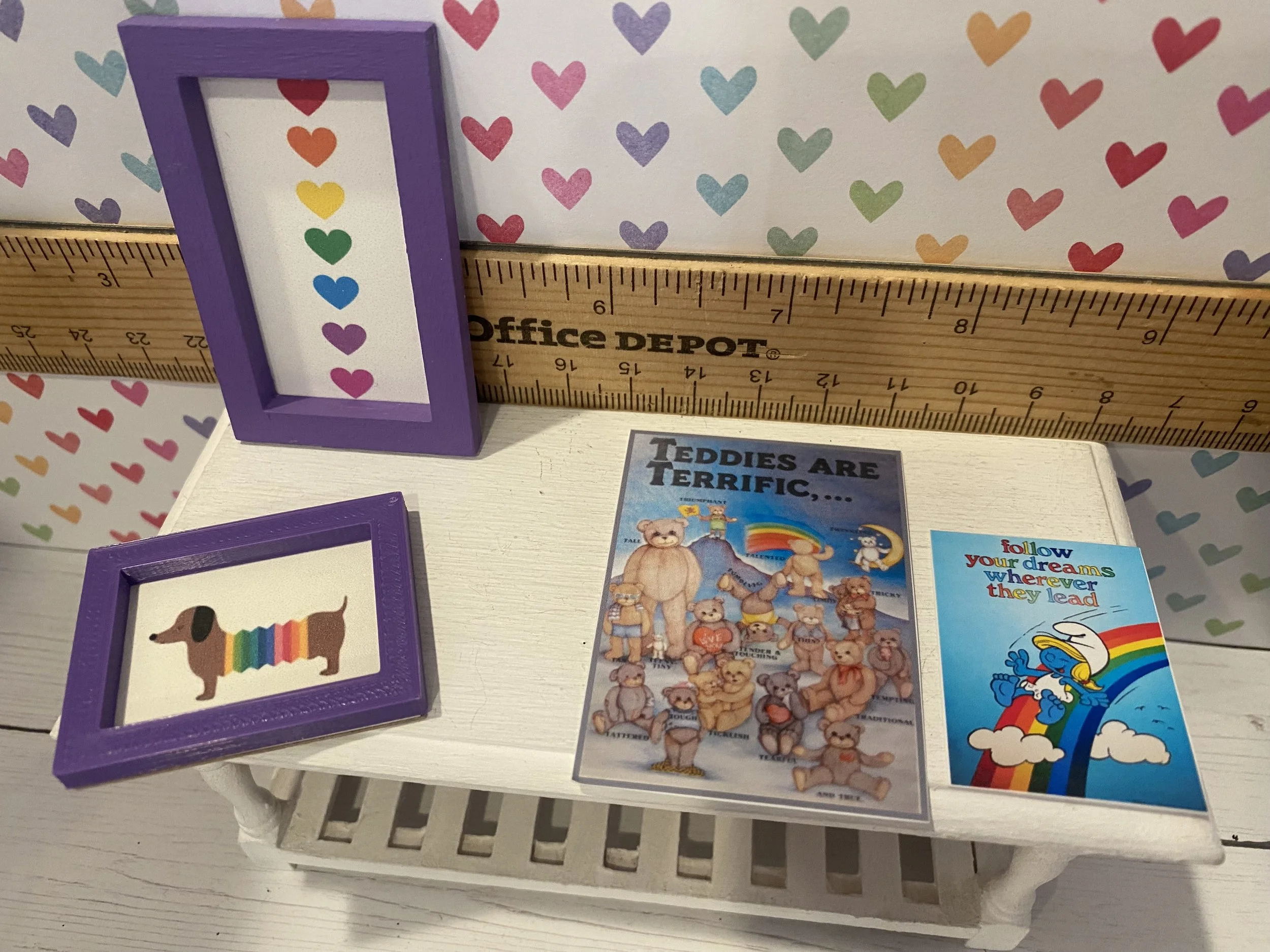 Miniature Purple Rainbow Heart Heart, Dog, Smurf and Teddy Bear Poster, 1:12