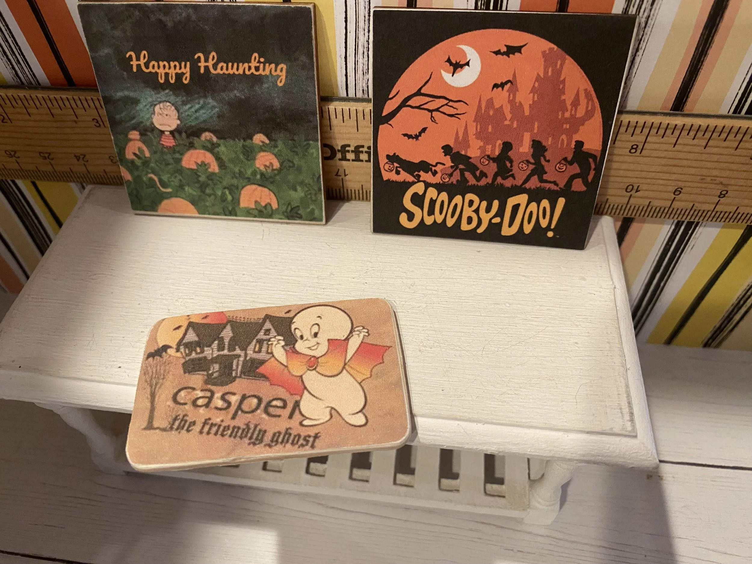Miniature Halloween Art, Dollhouse Signs, Spooky Portraits, 1:12