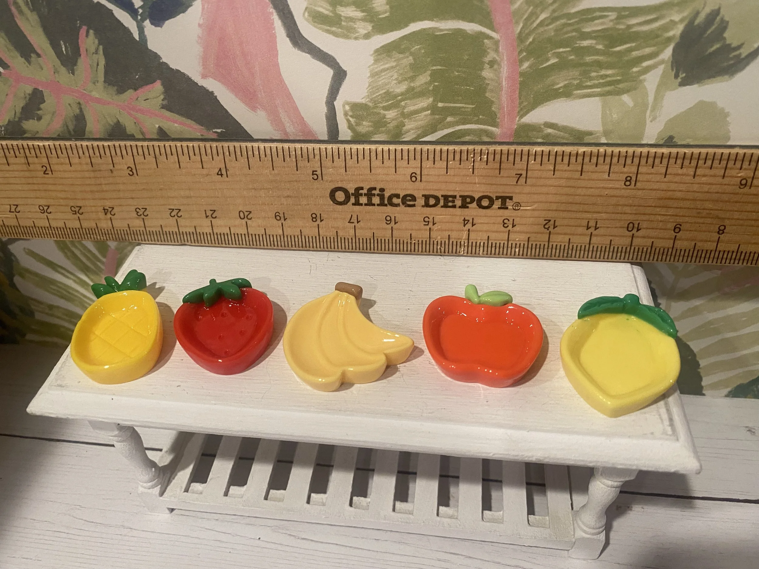 Miniature Fruit Trays, 1:12