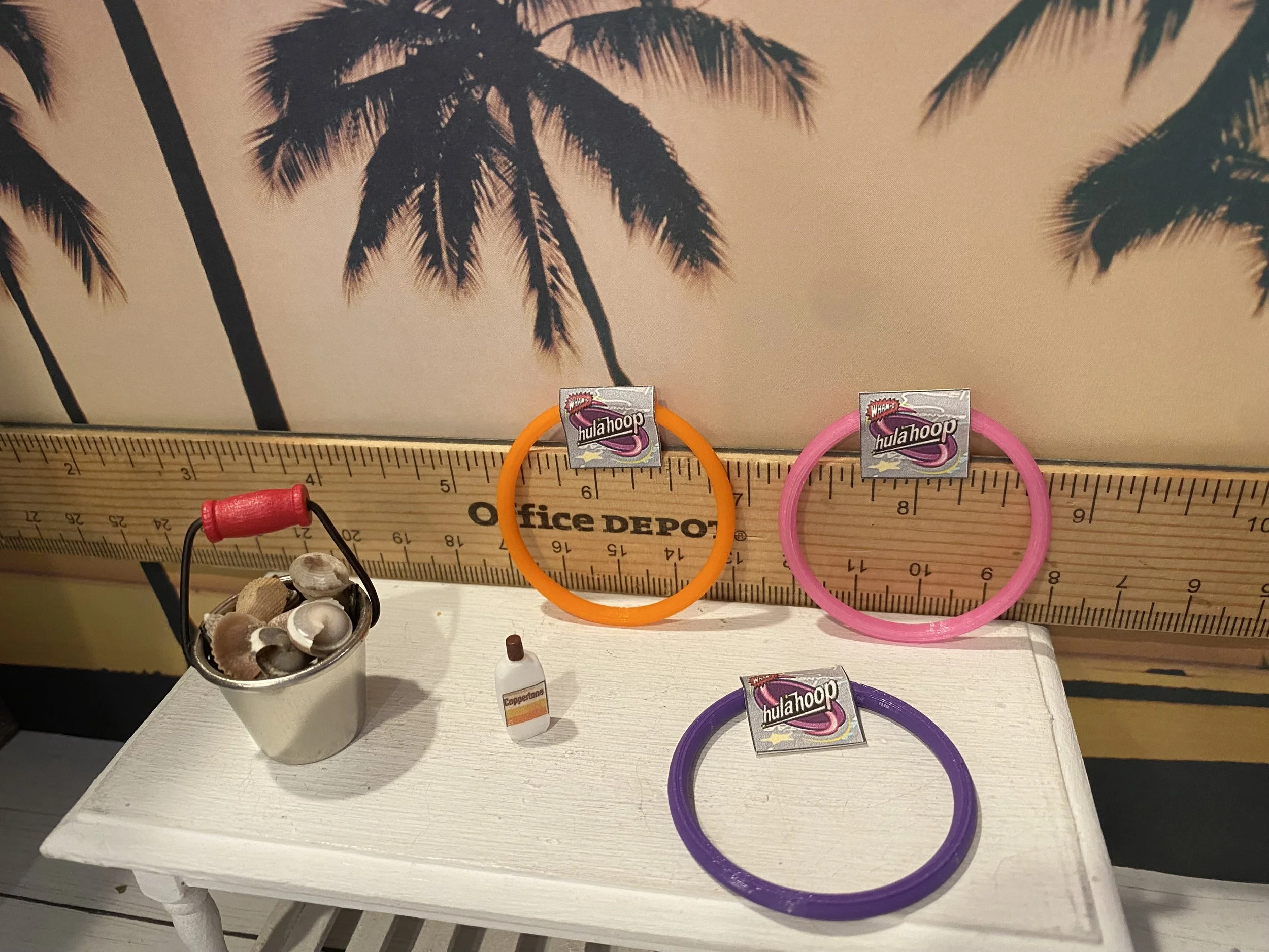 Miniature Bucket of Seashells, Hula Hoops, Sunblock, 1:12