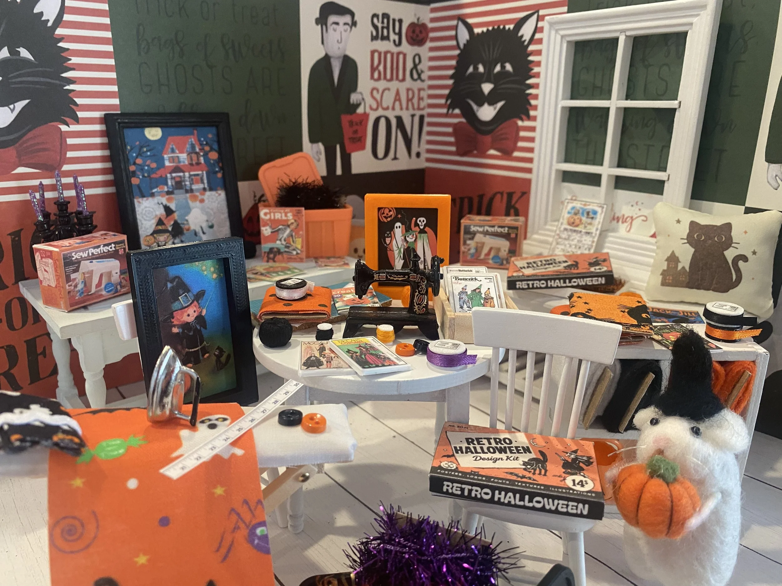 Miniature Halloween Sewing, Casper's Dollhouse Craft Shop, 1:12