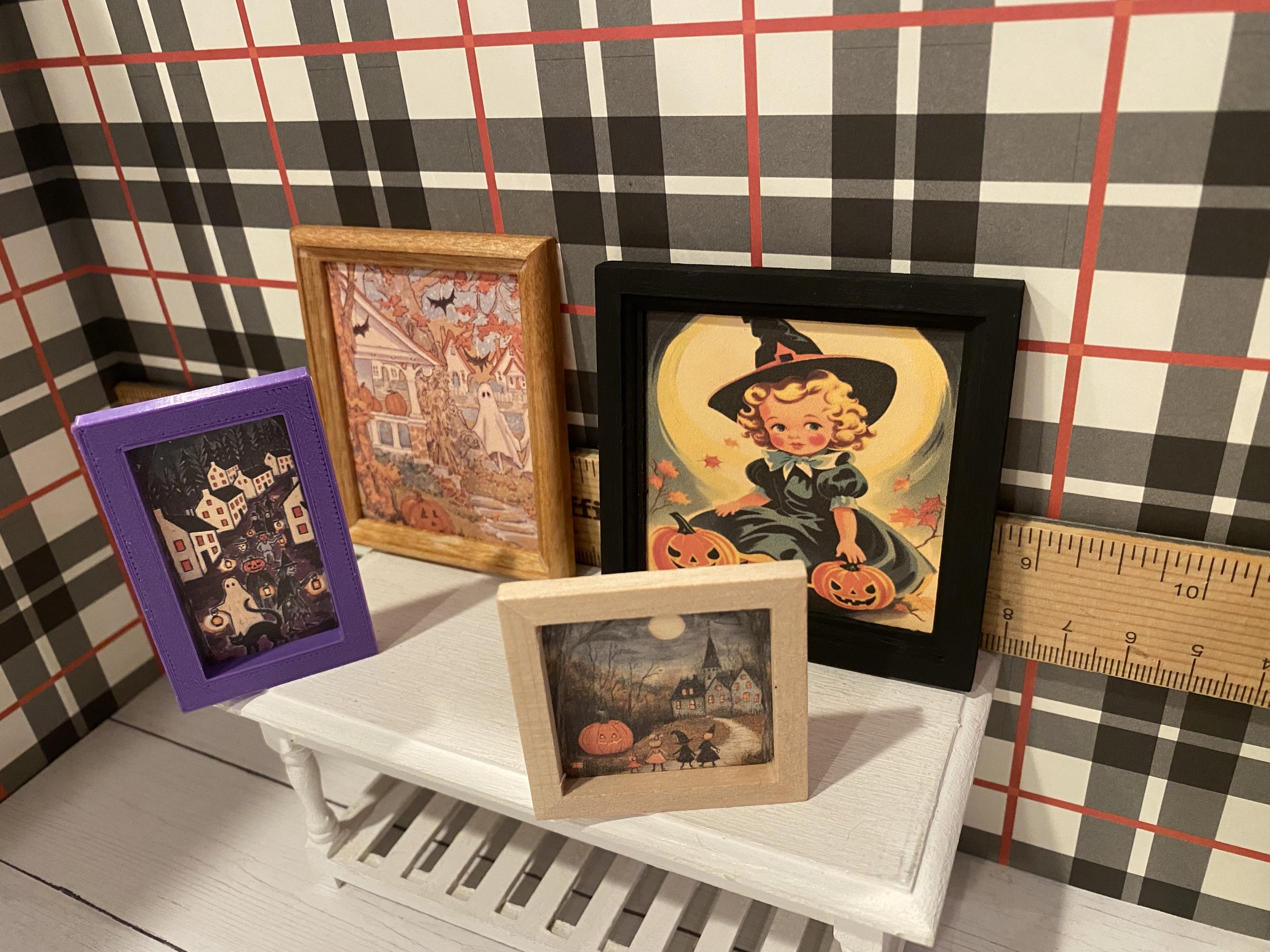 Miniature Halloween Art, 1:12