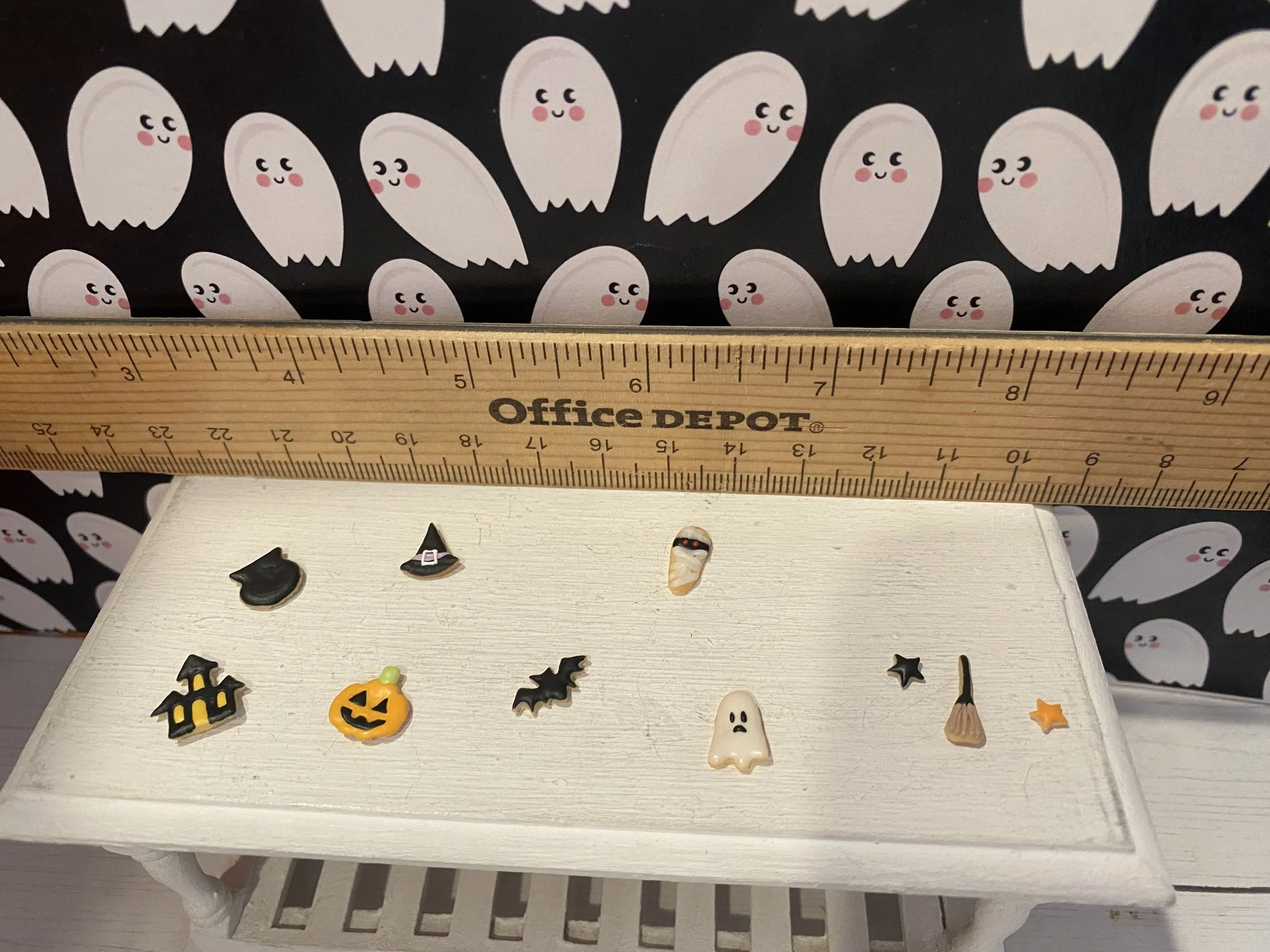 Miniature Halloween Cookies, 1:12