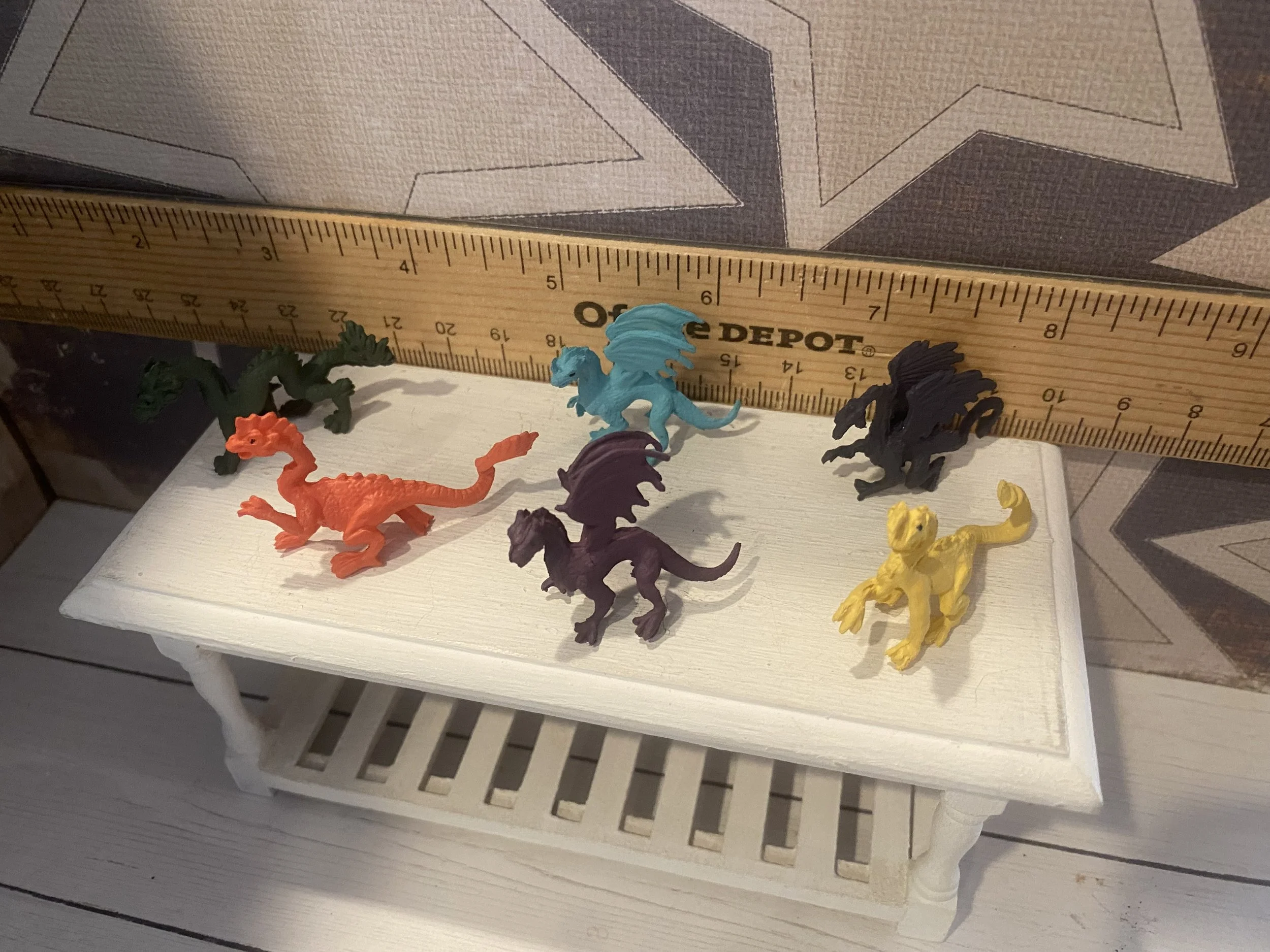 Miniature Dragons, 1:12