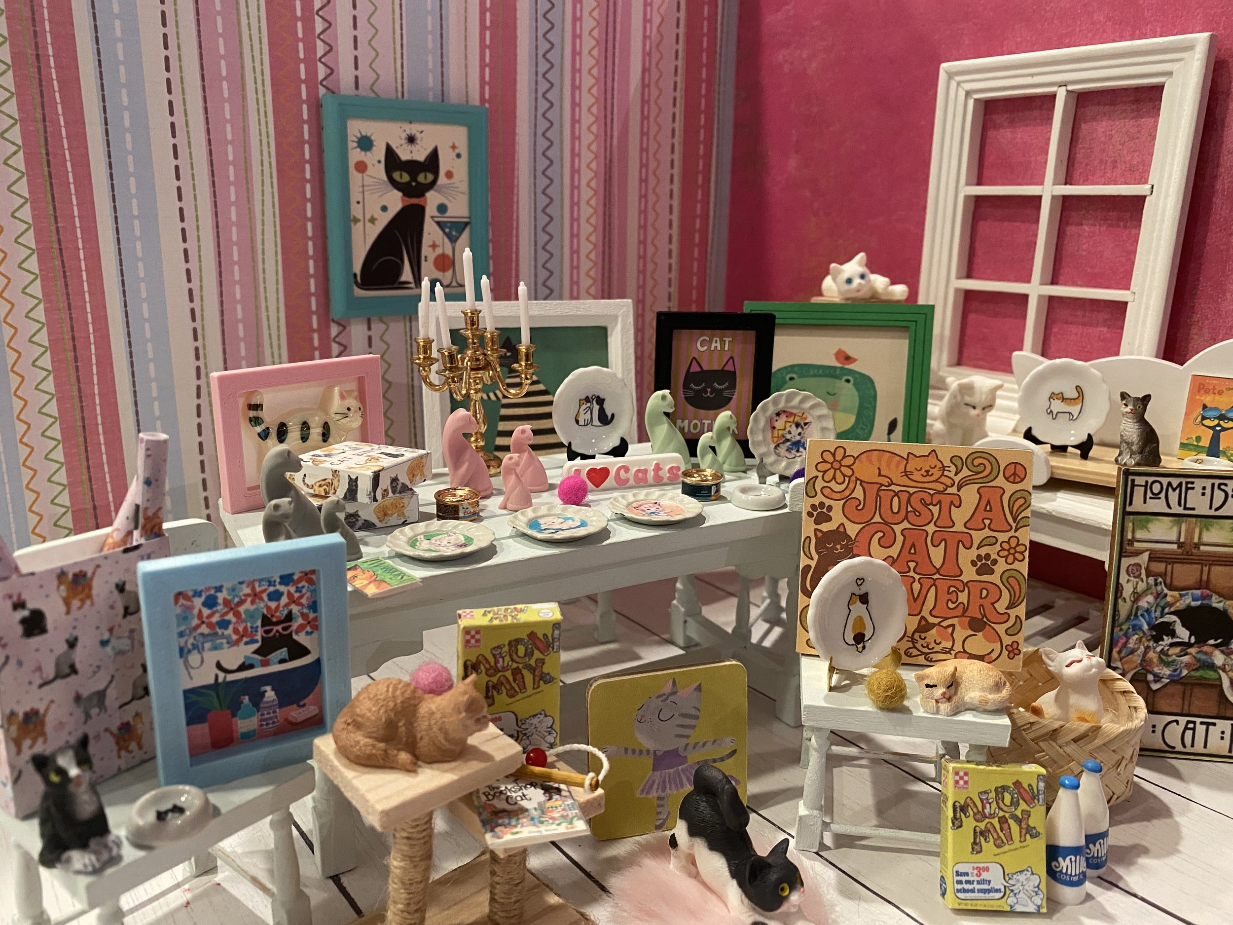 Miniature Fancy Cats, Dollhouse Cat Decor 1:12, Figures, Dishes, Cat Food, Art & Signs, Books, Cat Tower