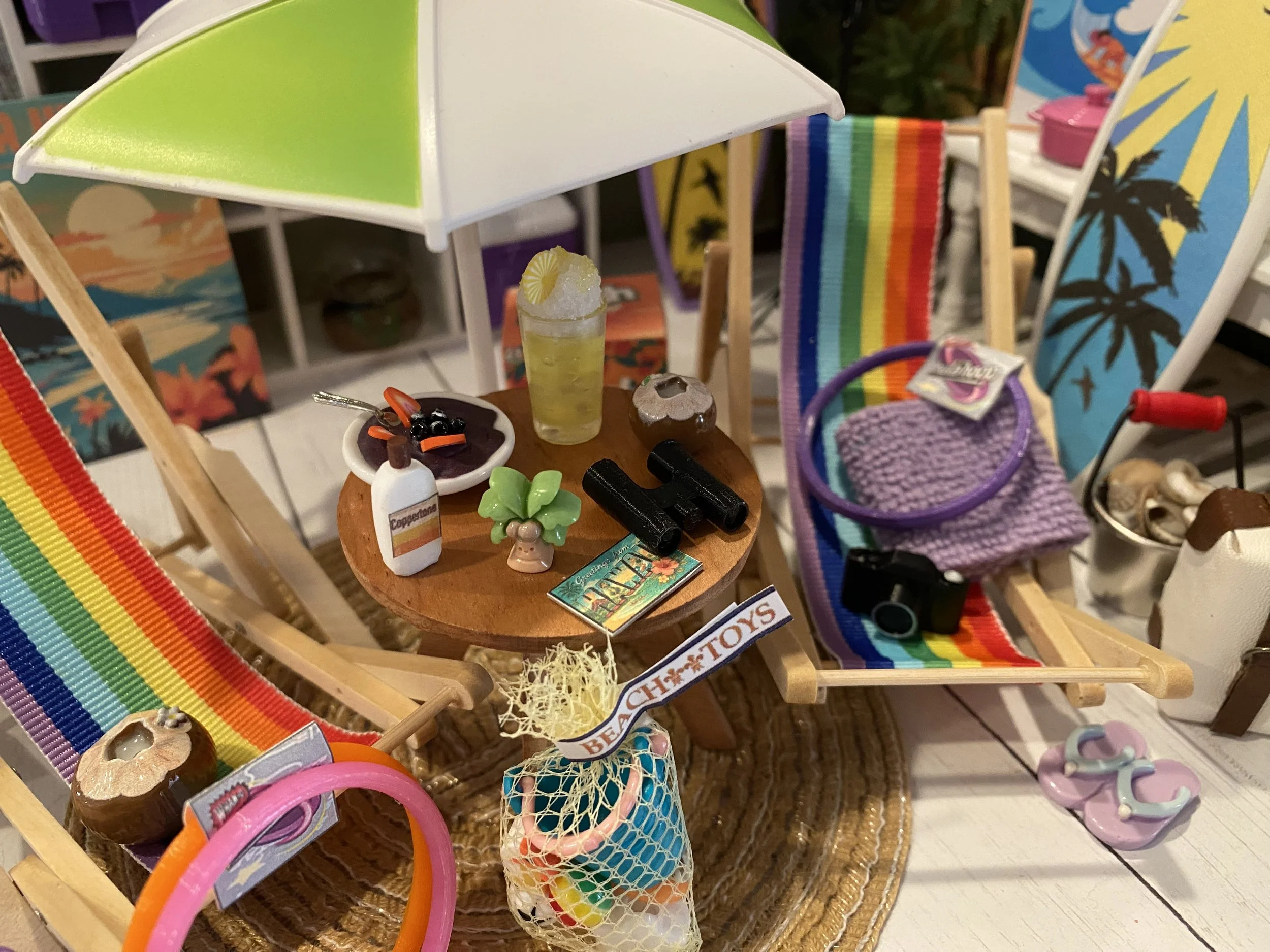 Miniature Hawaiian Travel, Dollhouse Aloha Accessories, 1:12