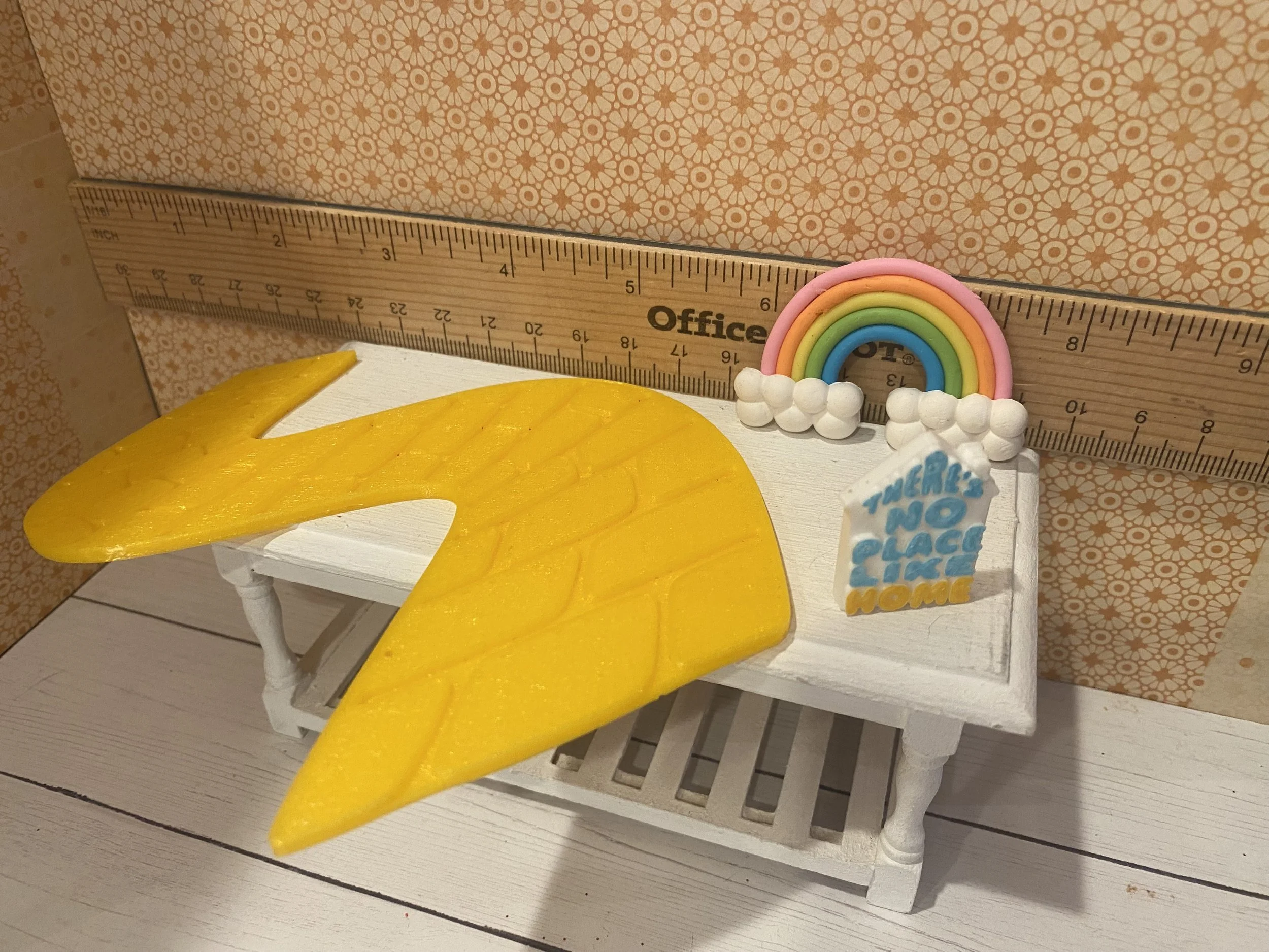 Miniature Yellow Brick Road Mat, No Place Like Home Word Art, 1:12