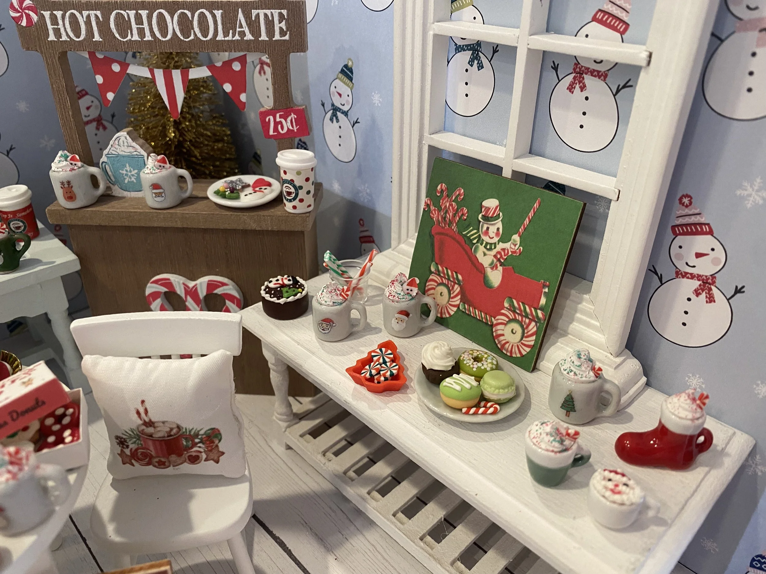Miniature Christmas Hot Cocoa, Dollhouse Christmas Donuts, 1:12
