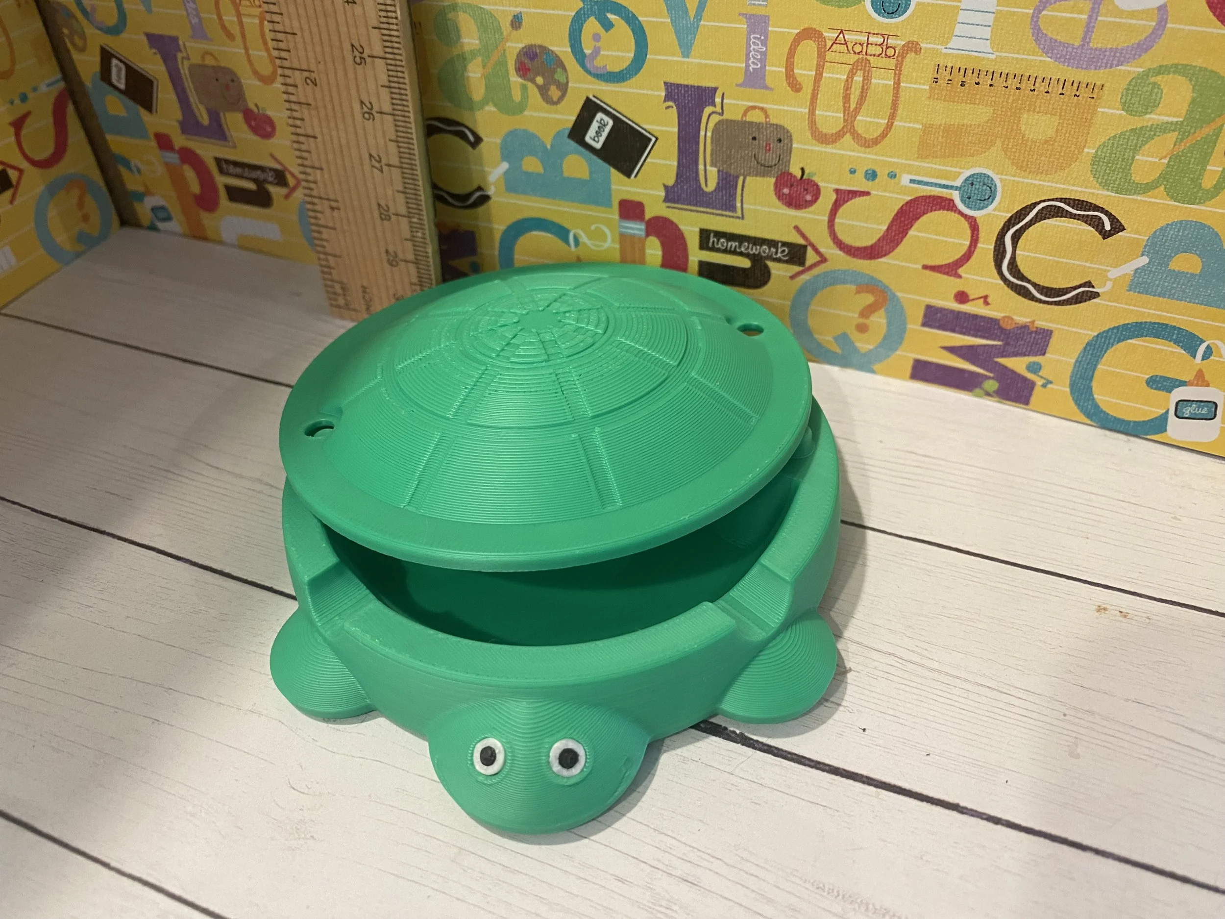 Miniature Turtle Sand Box, 1:12