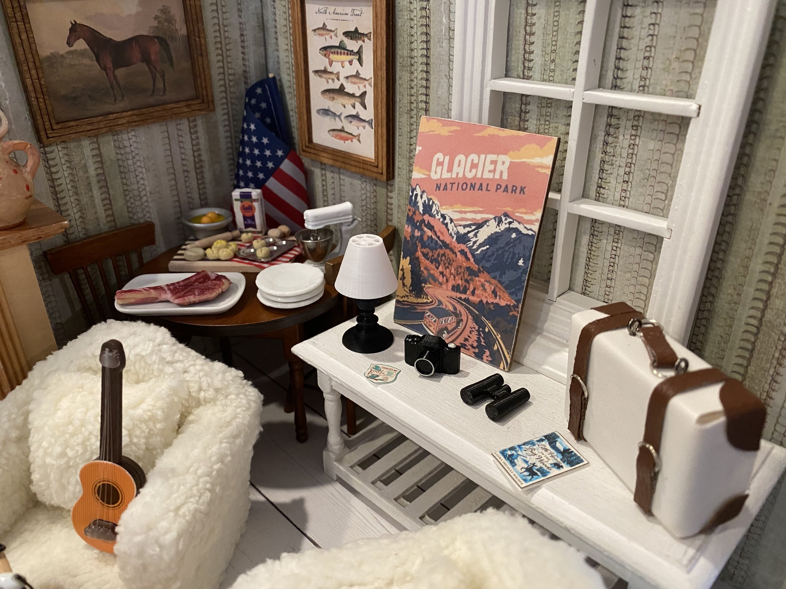 Miniature Montana, Dollhouse Big Sky Living & Decor, Travel Accessories, 1:12