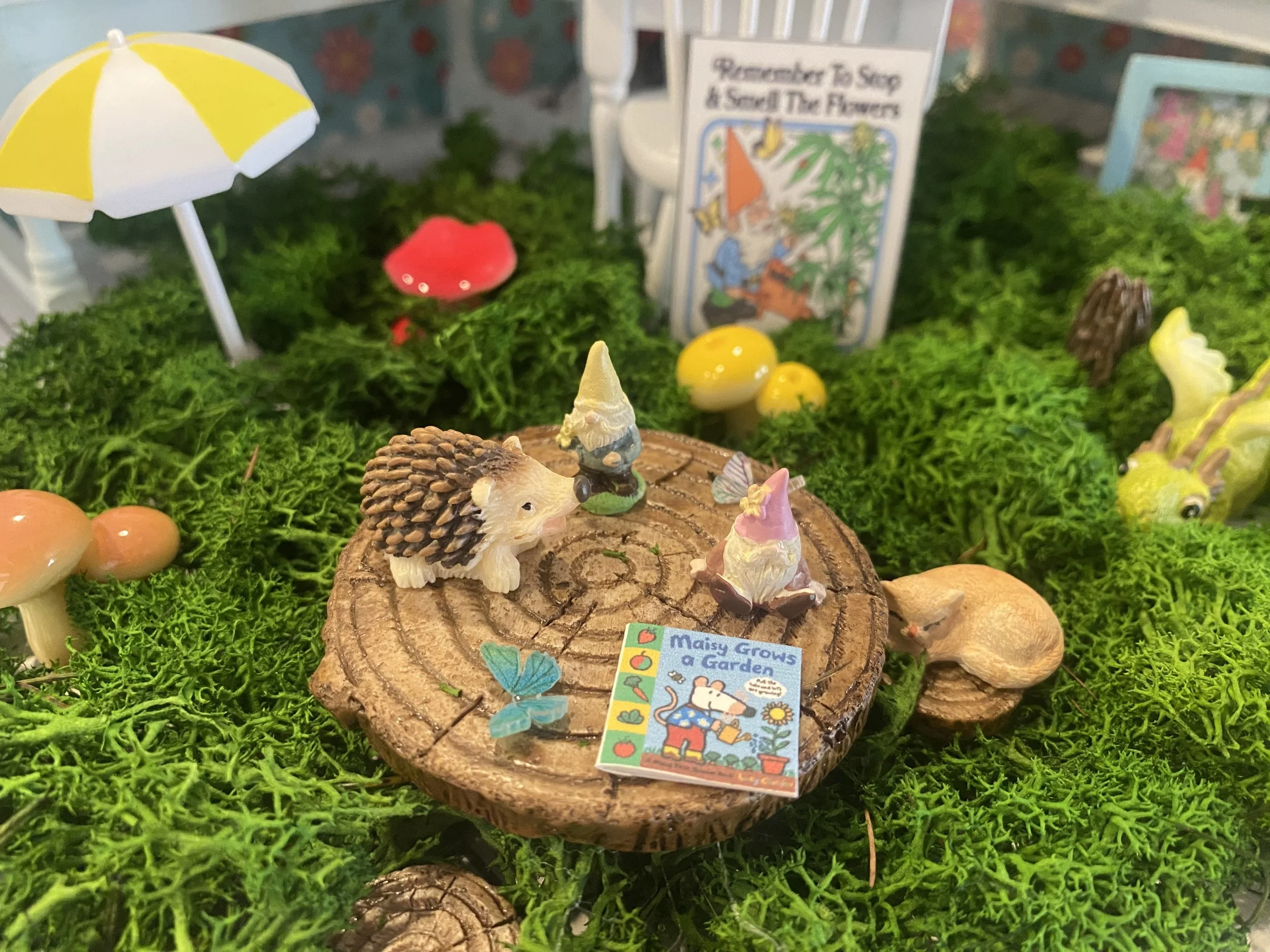 Fern's Miniature Rock Garden, Dollhouse Gnome Garden Decor, 1:12
