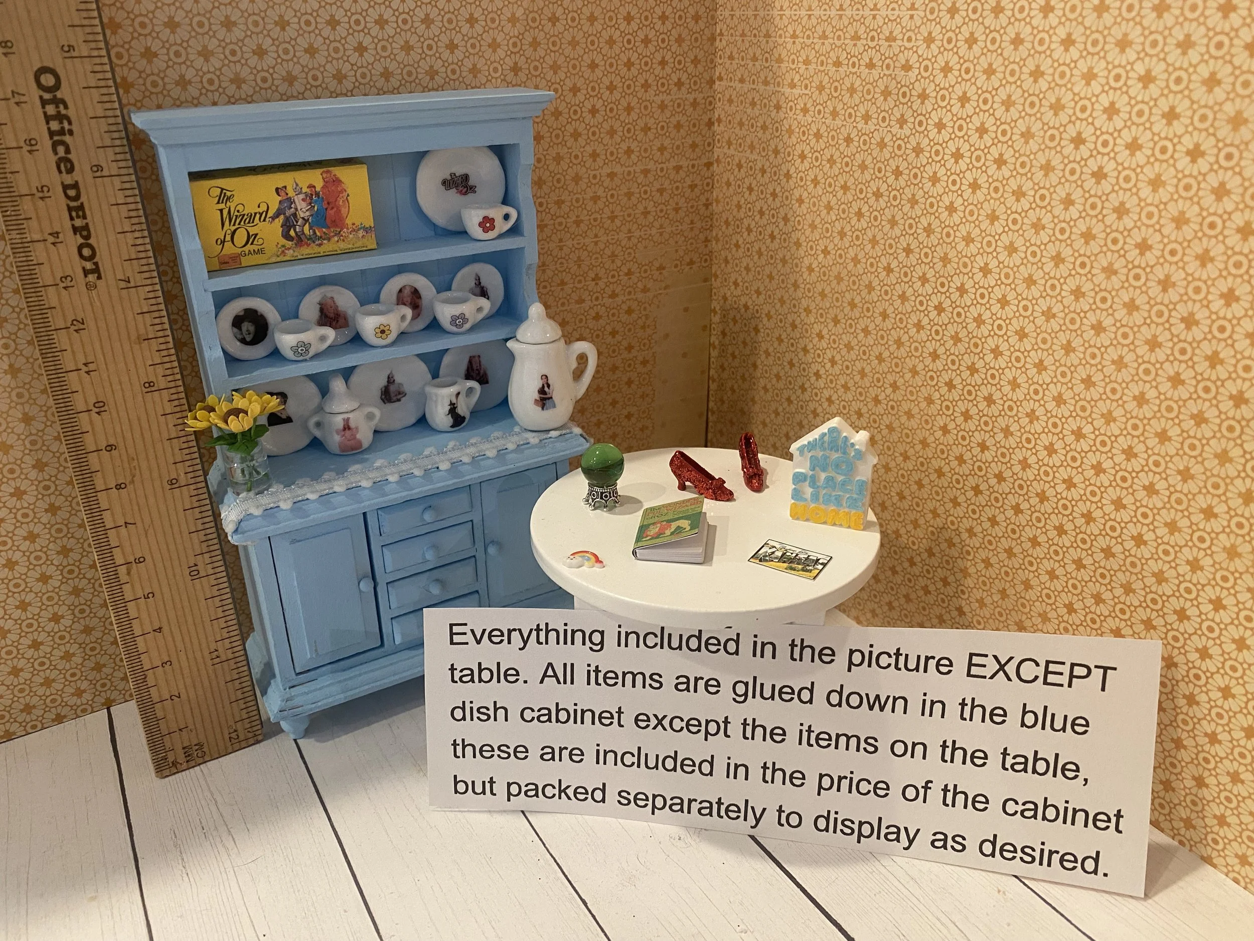 Miniature Wizard of Oz Cabinet, 1:12