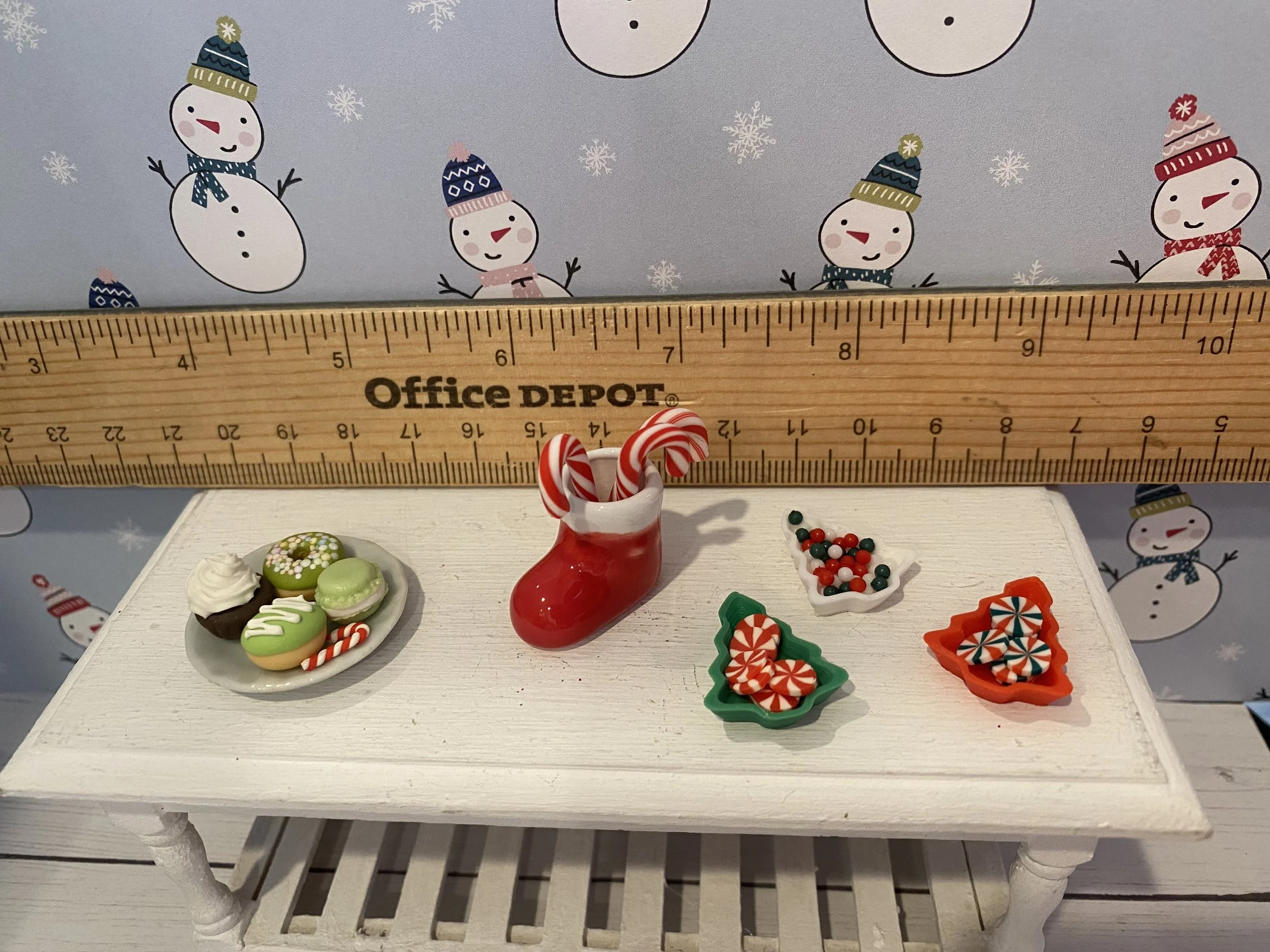 Miniature Santa Boot with Candy Canes, Christmas Tree Trays with Candy, Christmas Cookie Platters, 1:12