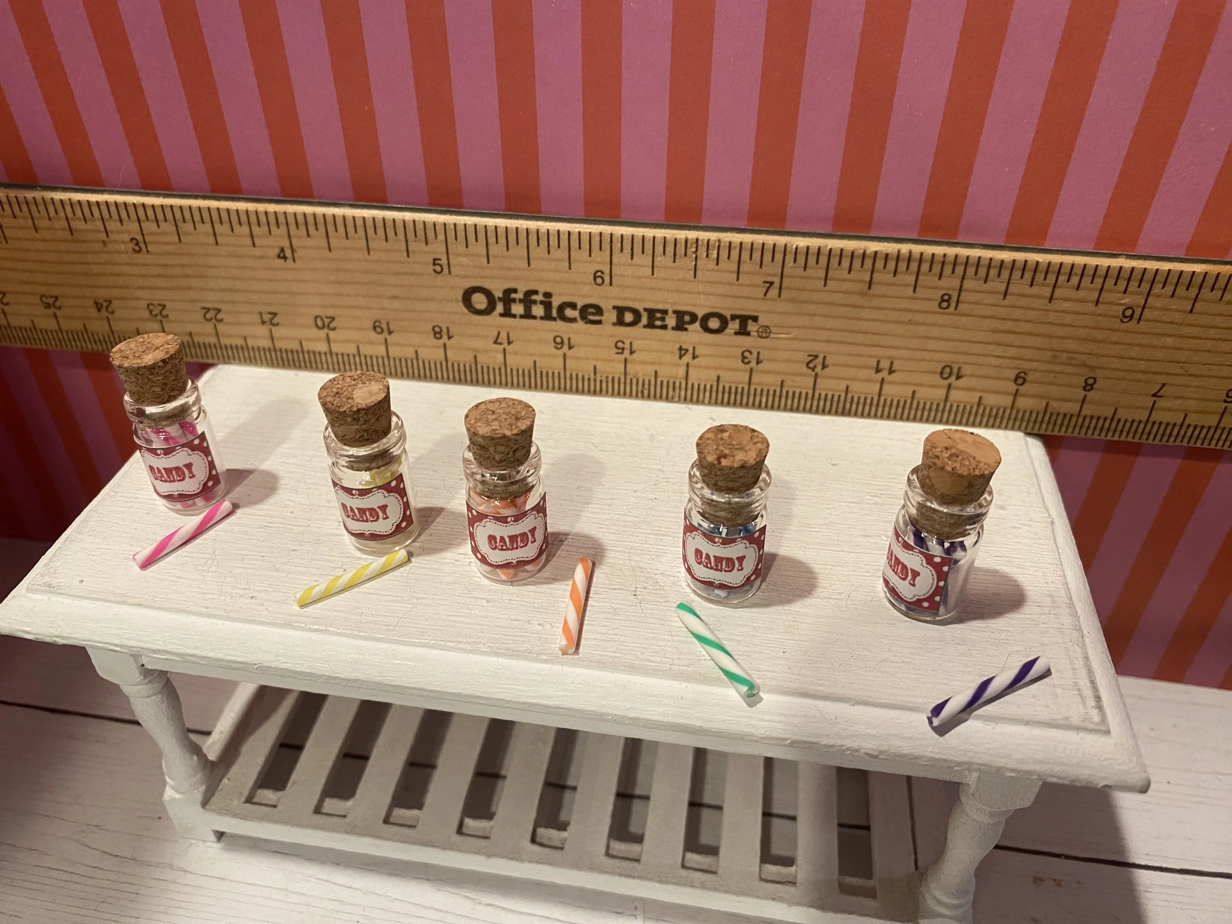 Miniature Jars Candy Sticks, Assorted Colors, 1:12
