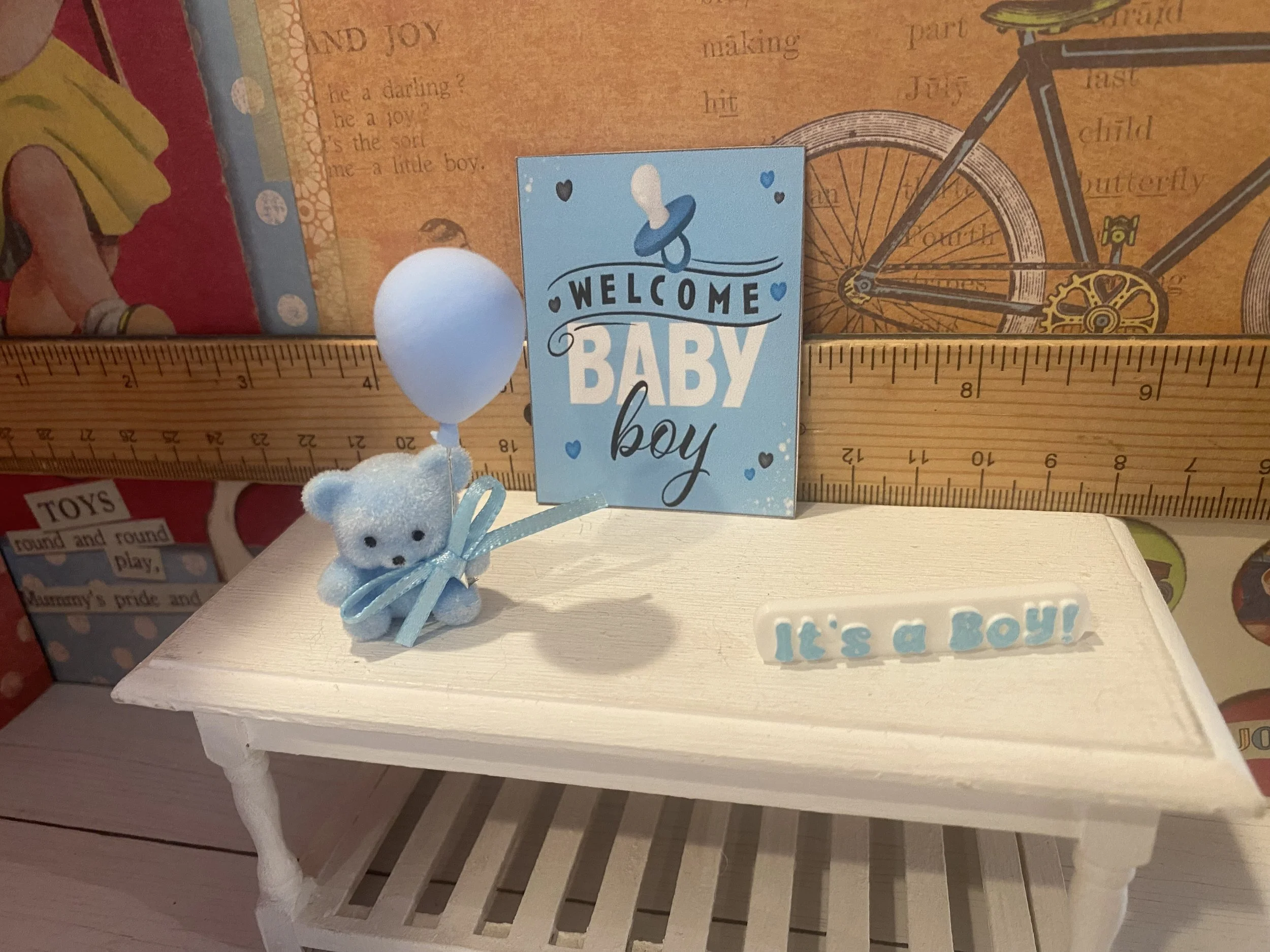 Miniature Welcome Baby Boy Pack, Bear with Balloon, Word Art, Sign, 1:12