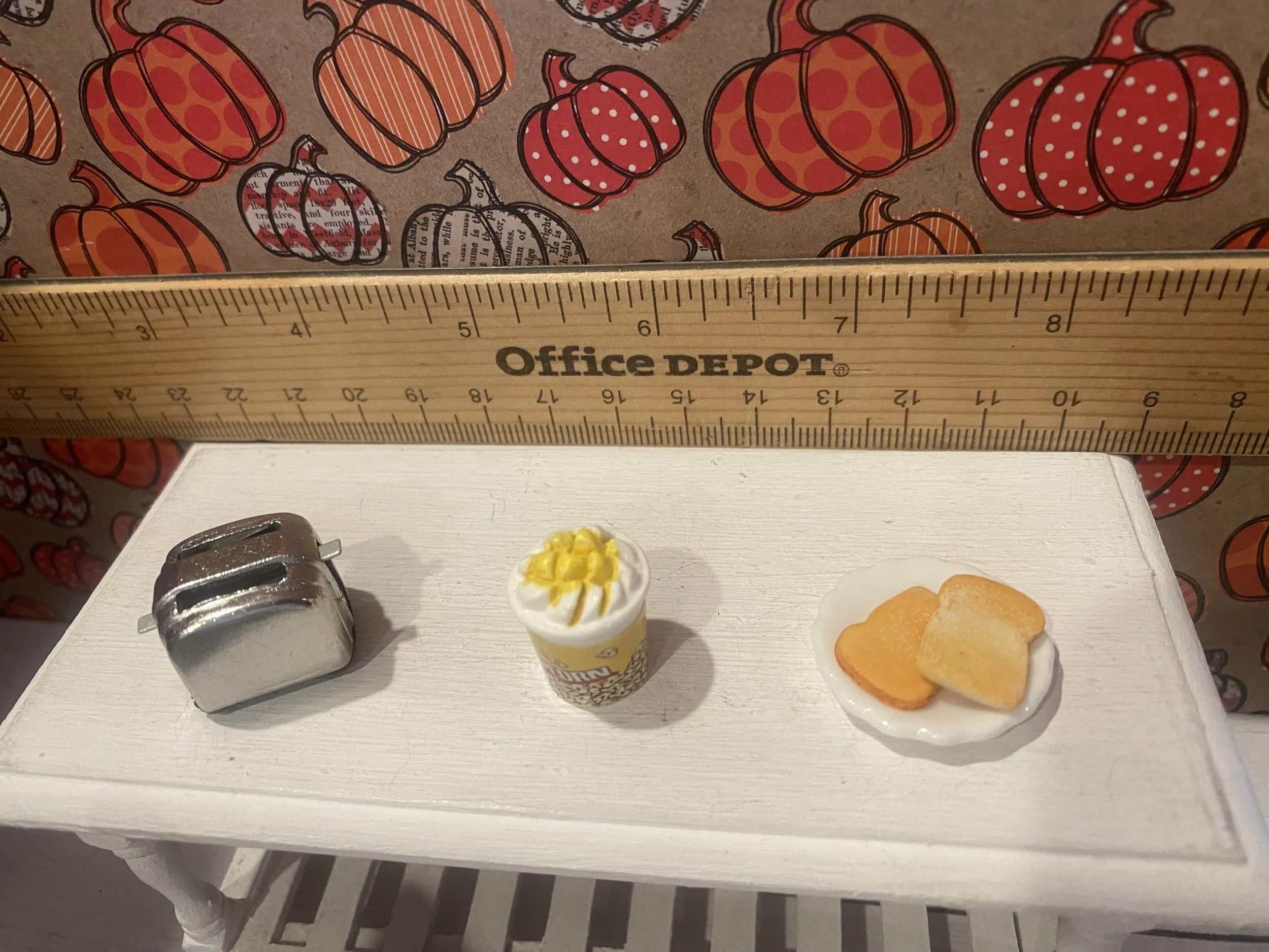 Miniature Popcorn, Toast, 1:12