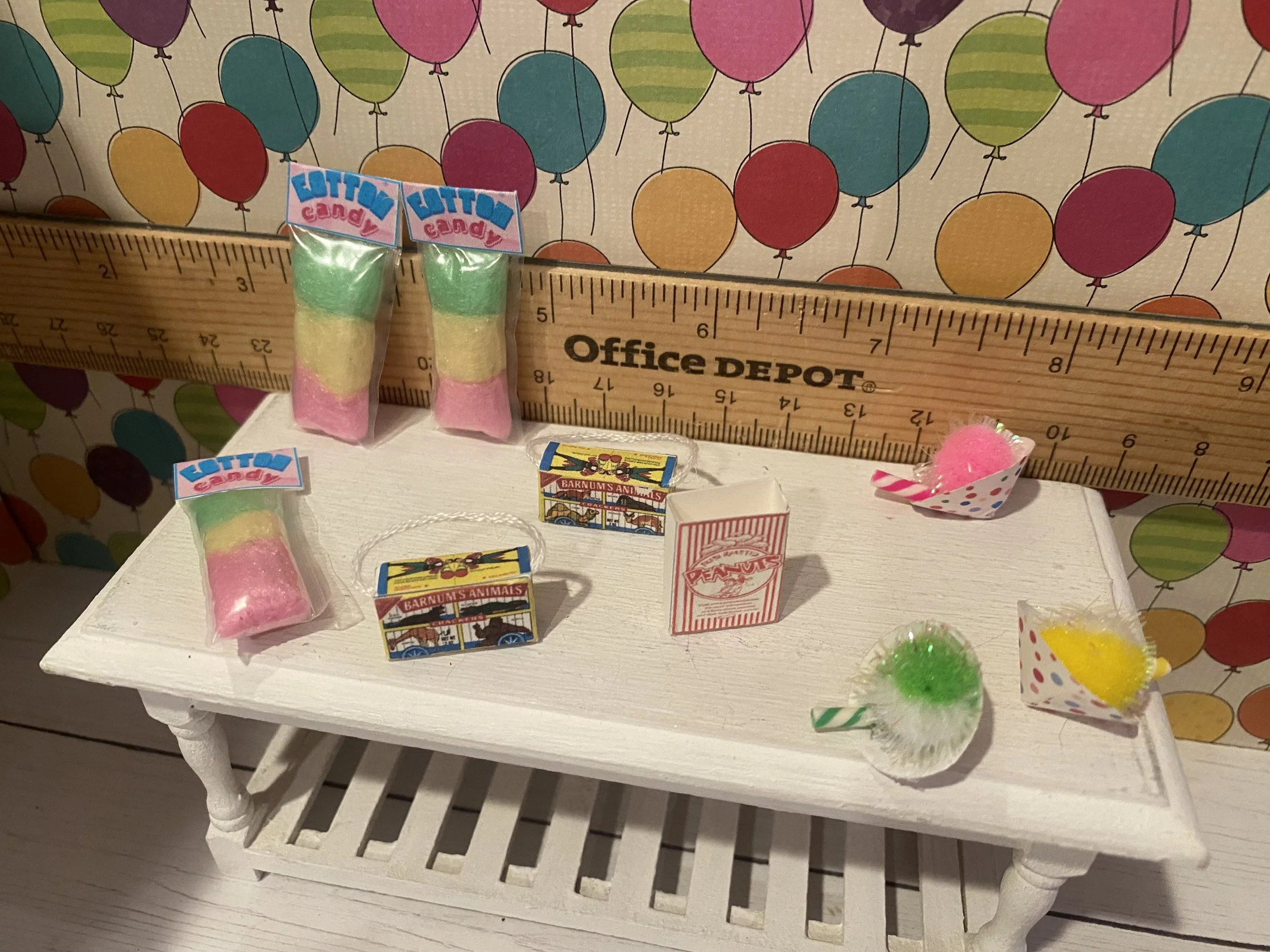 Miniature Packages of Cotton Candy, Peanuts Bag, Snowcones, Animal Crackers, 1:12