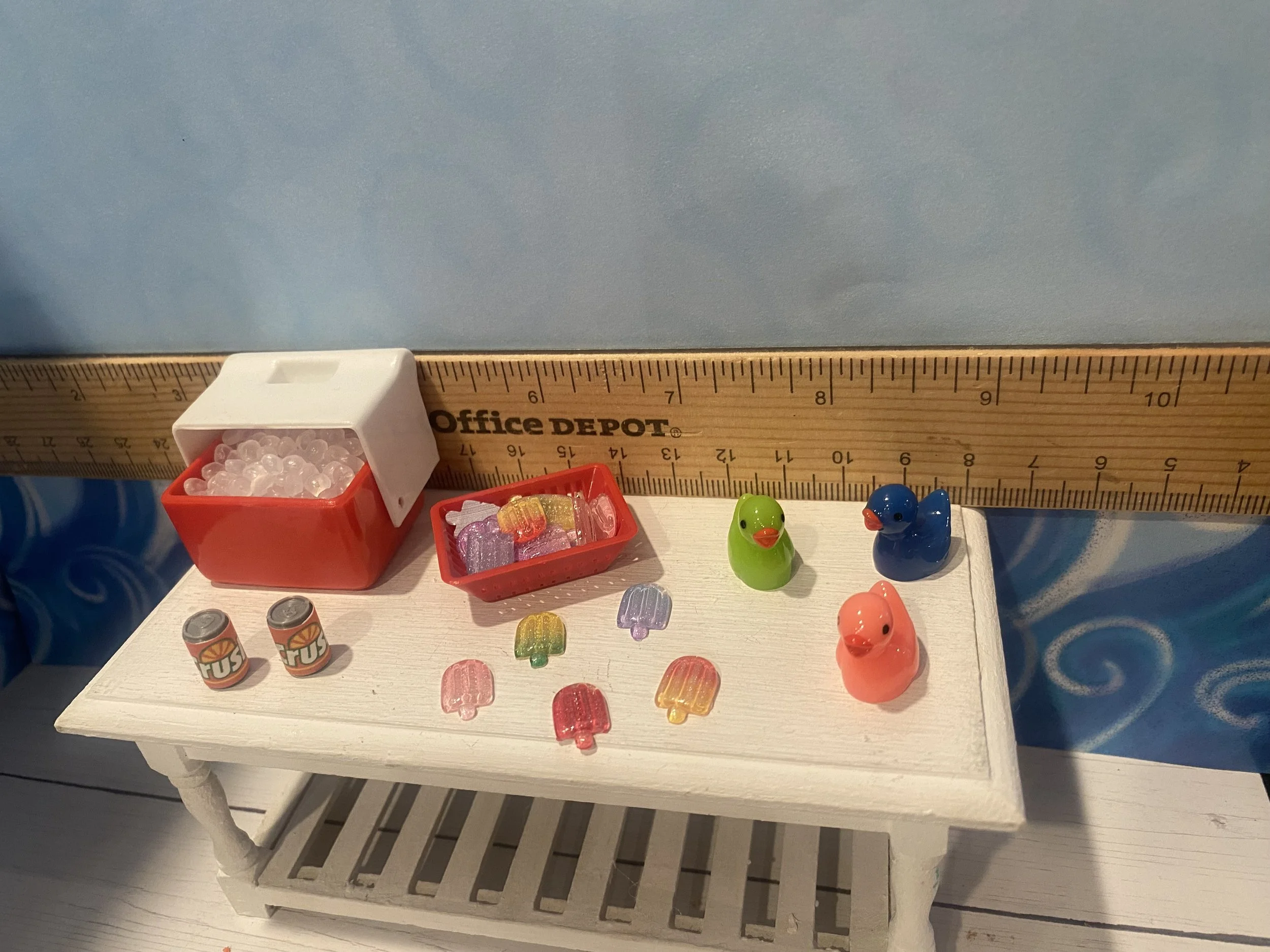 Miniature Red Ice Chest w/Soda Cans, Popsicles, 1:12