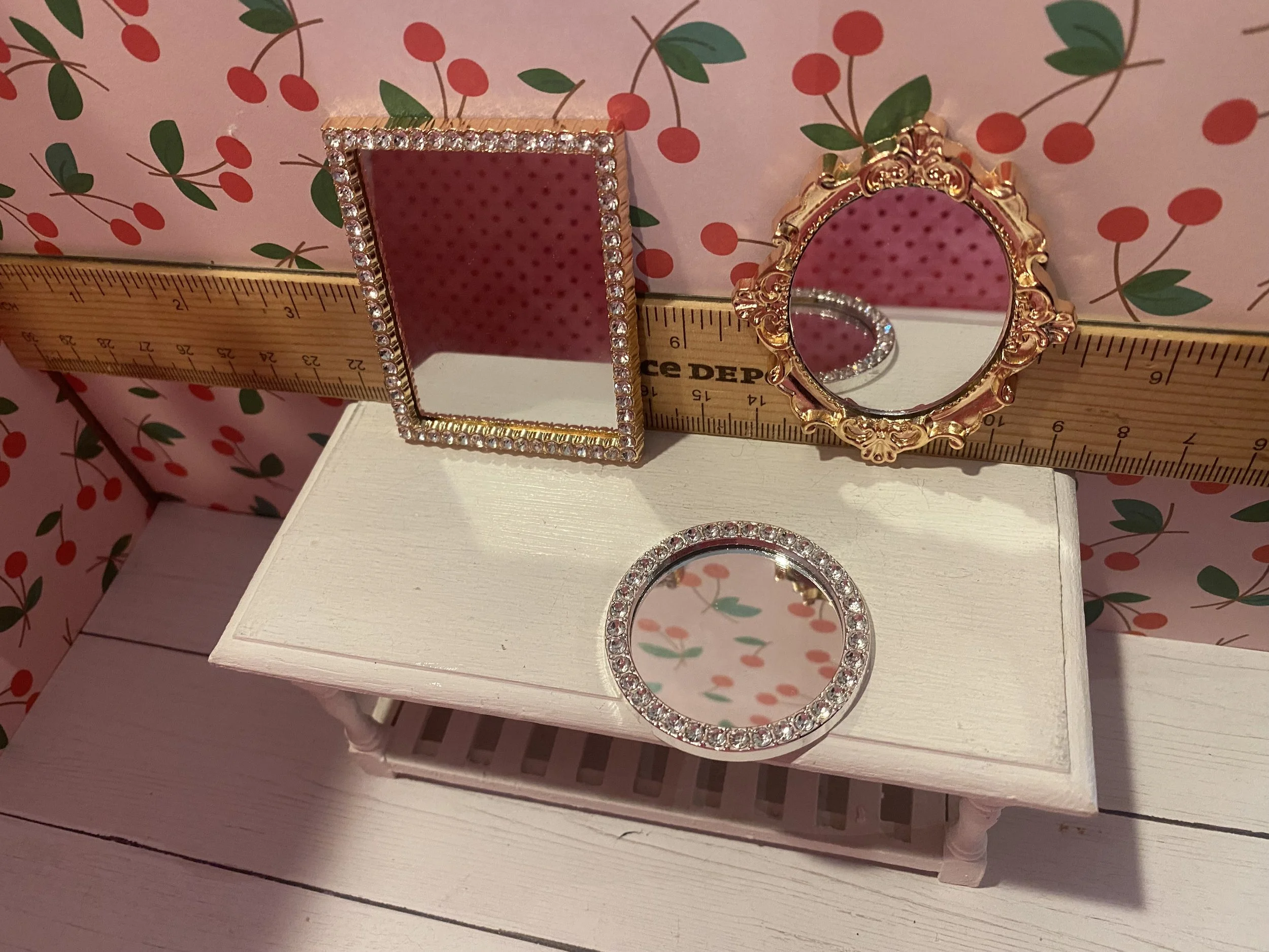 Miniature Mirrors, 1:12