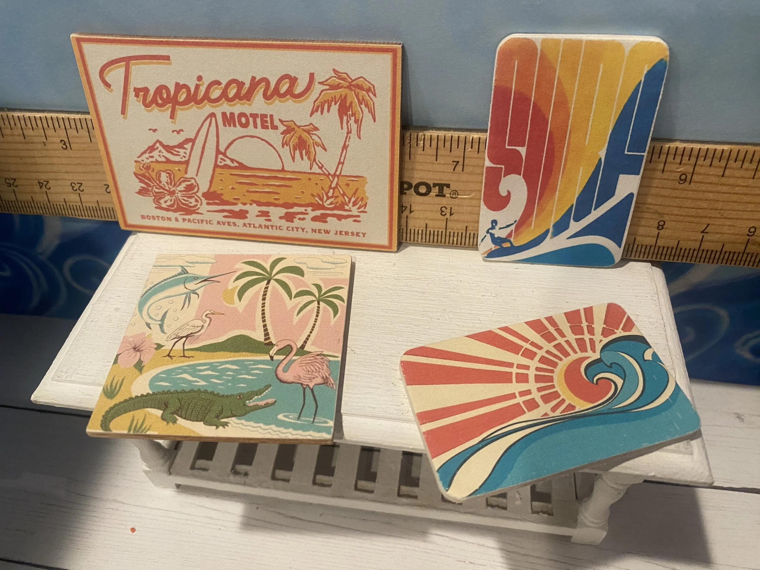 Miniature Beach Signs, 1:12