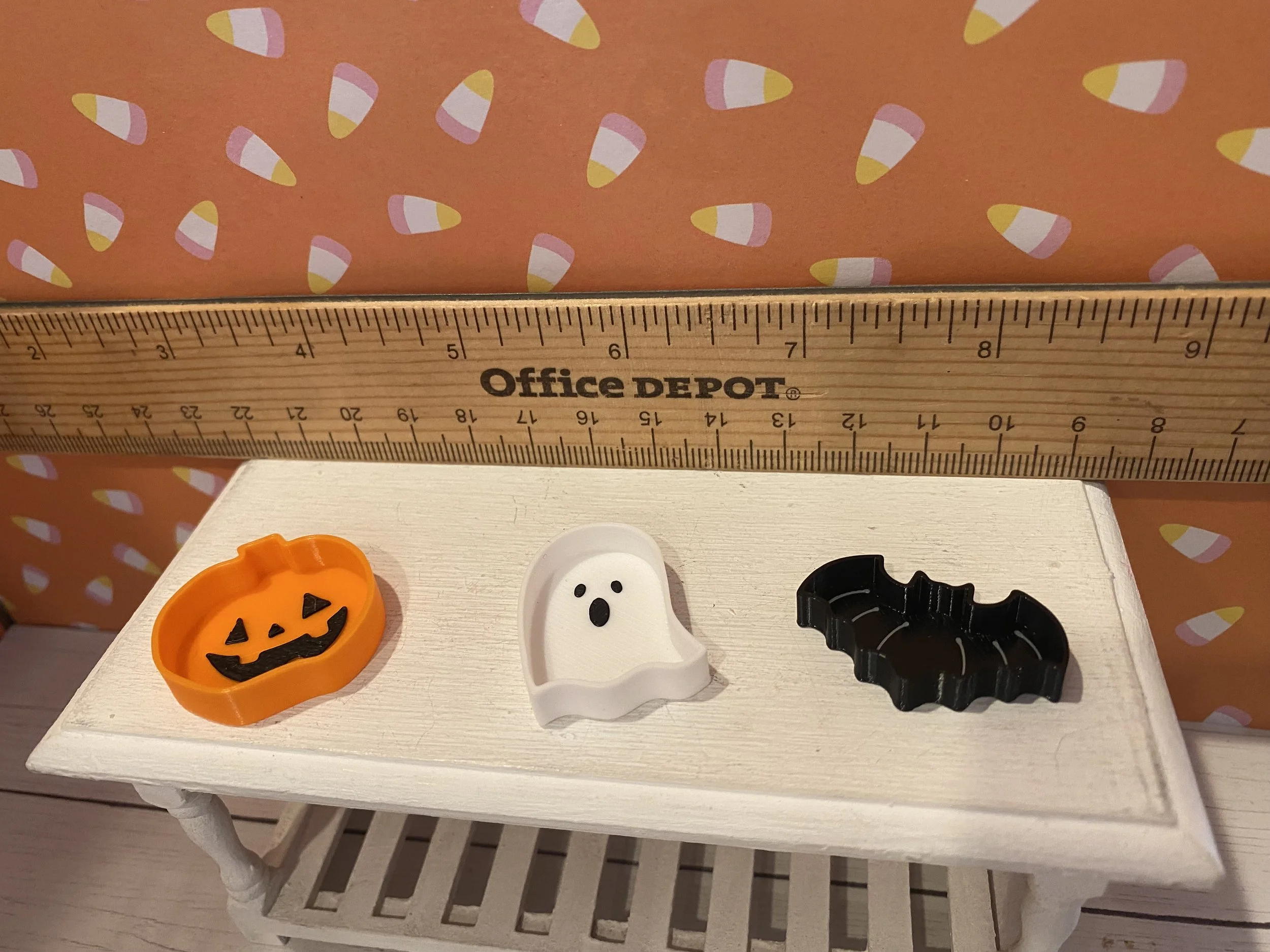 Miniature Pumpkin Tray, Bat, Ghost, 1:12