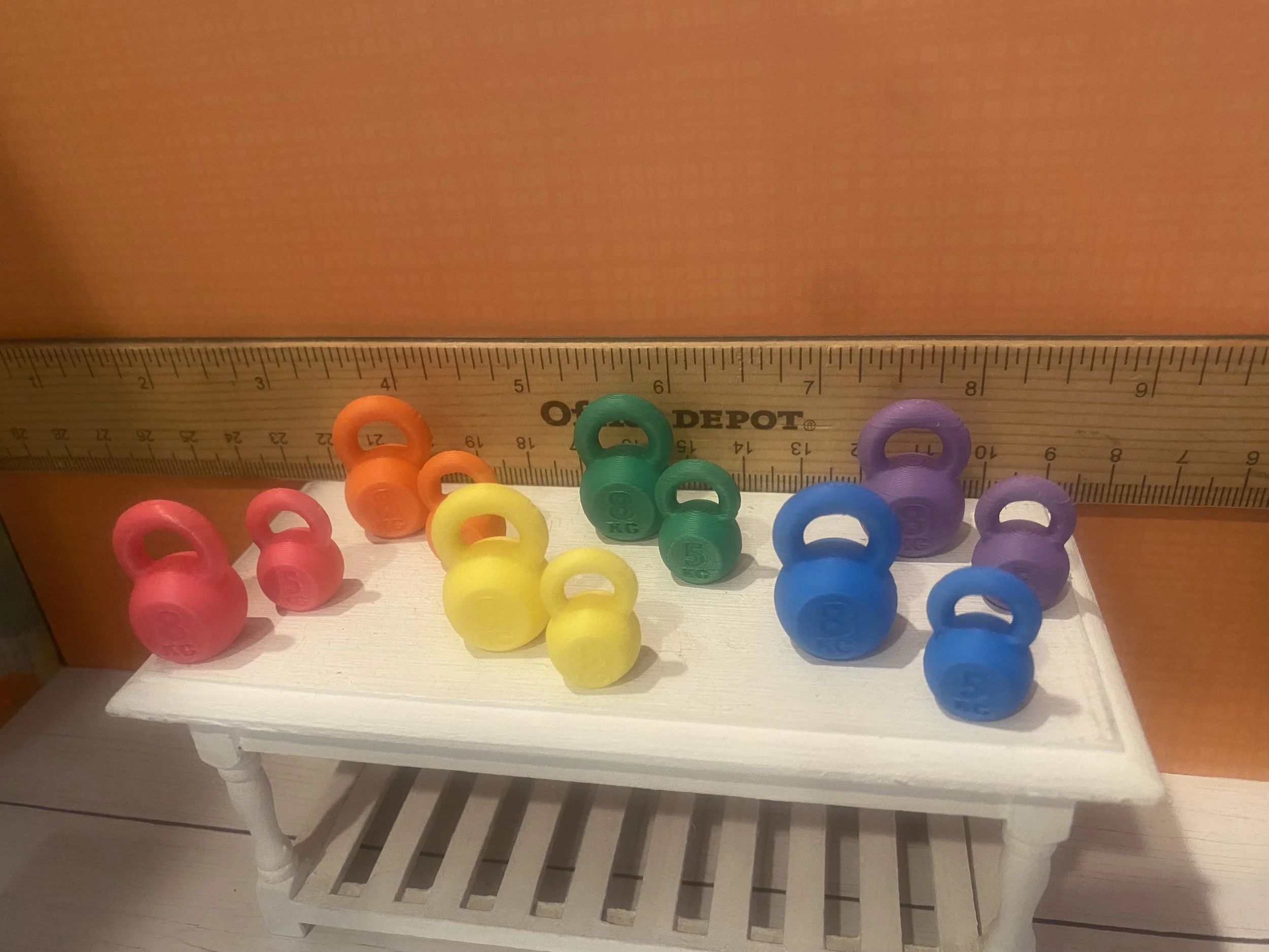 Miniature Weights Assorted Colors, 1:12
