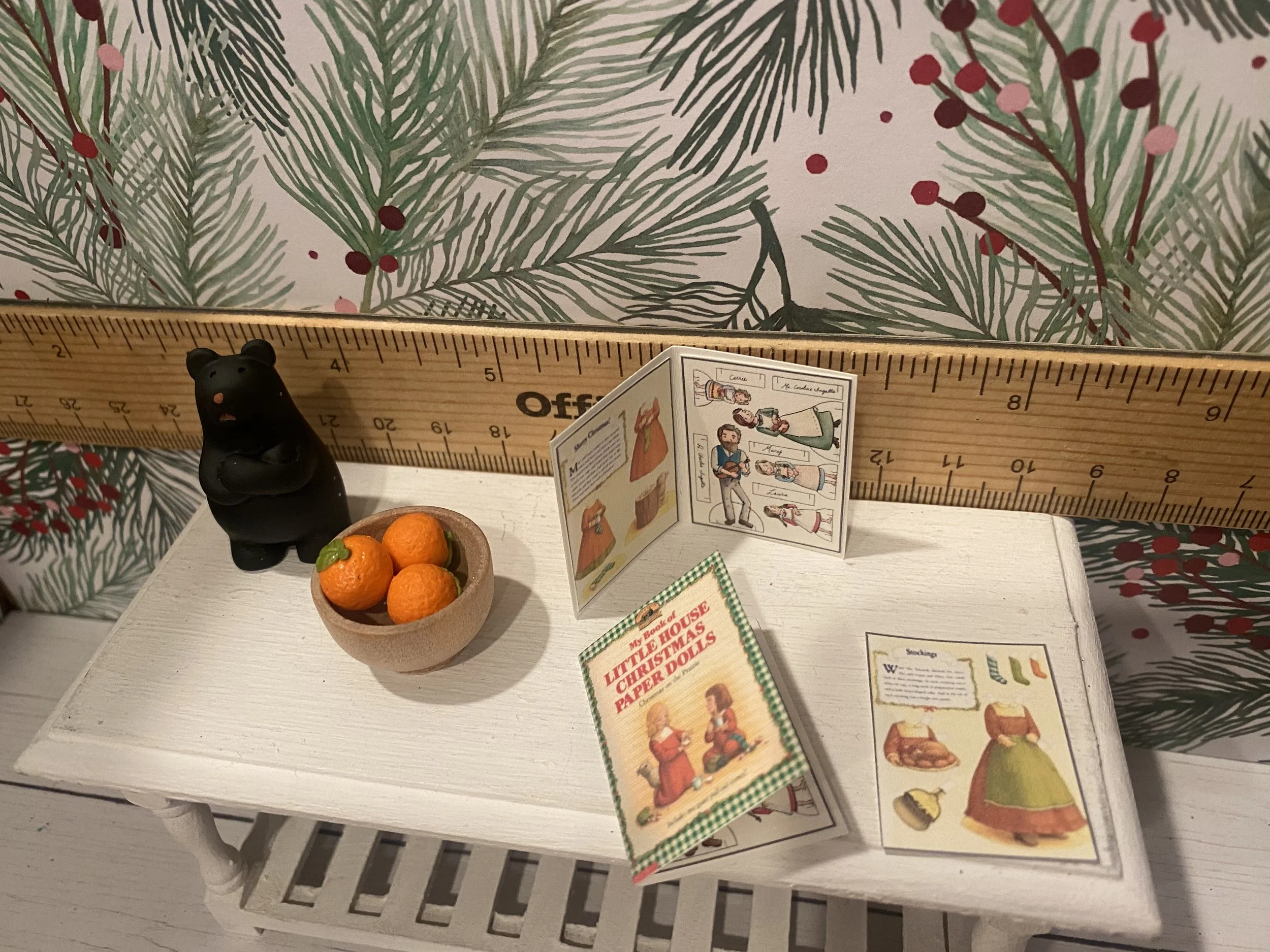 Miniature Black Bear, Wood Bowl of Oranges, Little House on the Prairie Christmas Doll Book, 1:12