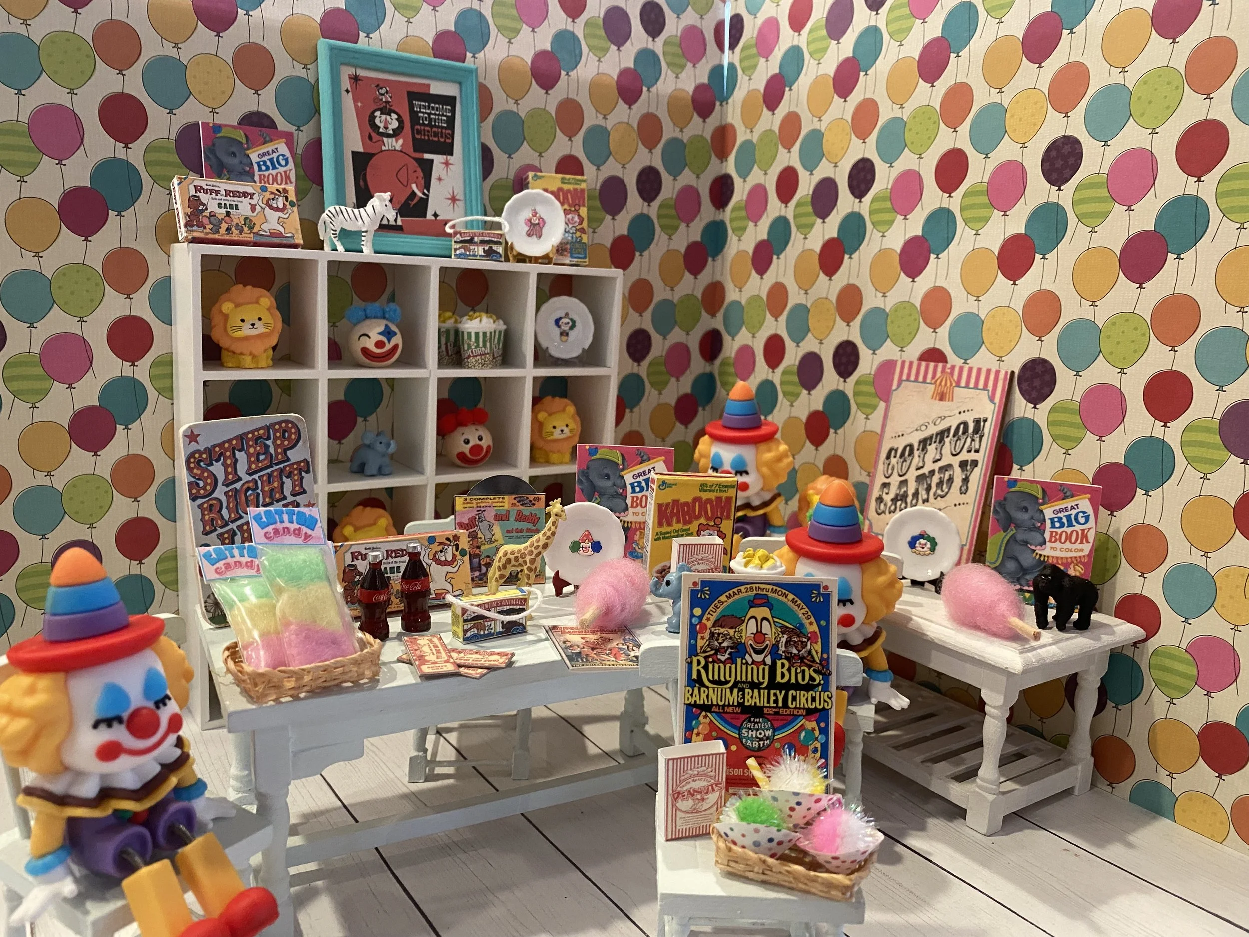 Miniature Circus, Dollhouse Carnival Items, 1:12