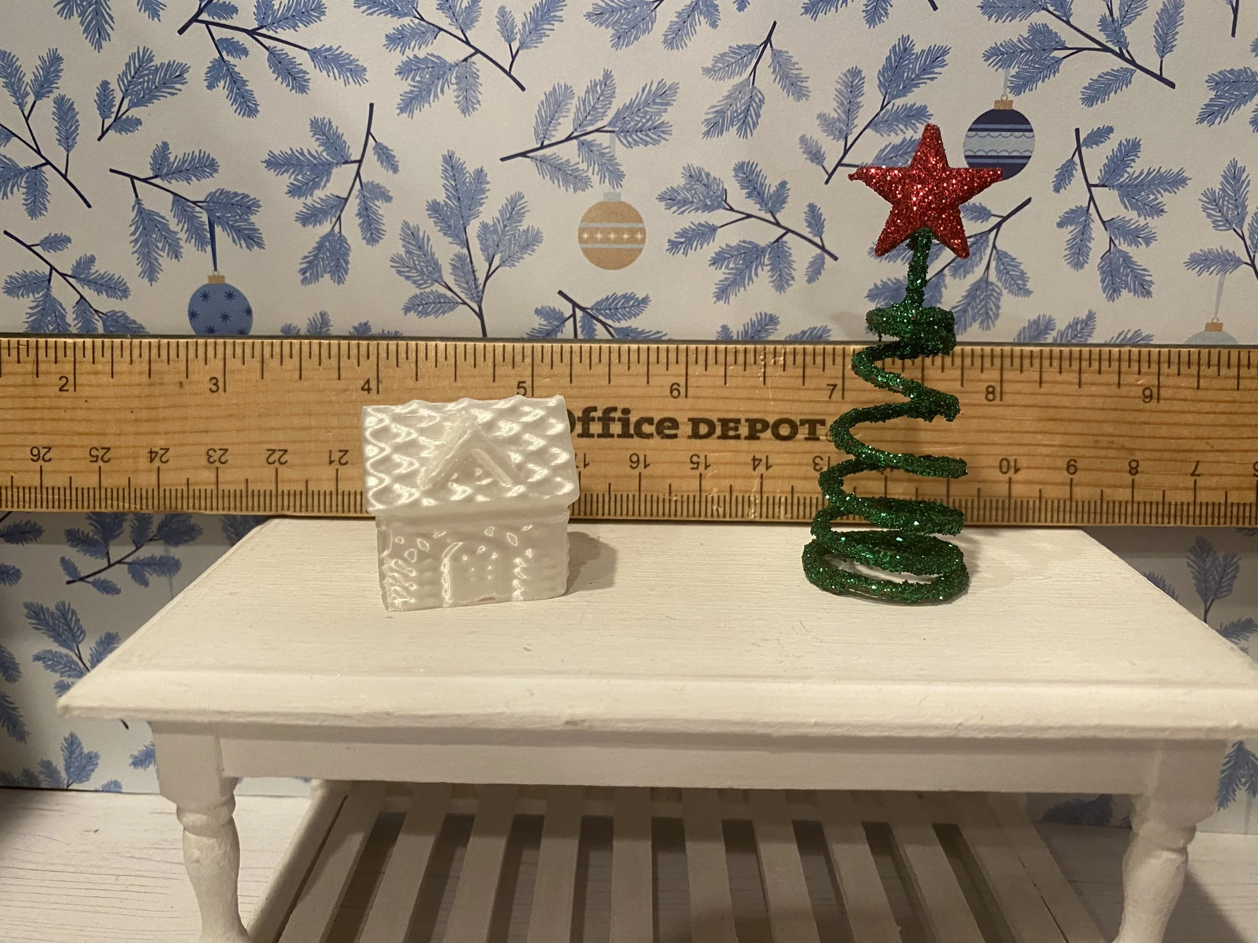 Miniature Snowy White Christmas House, Sparkly Christmas Trees, 1:12