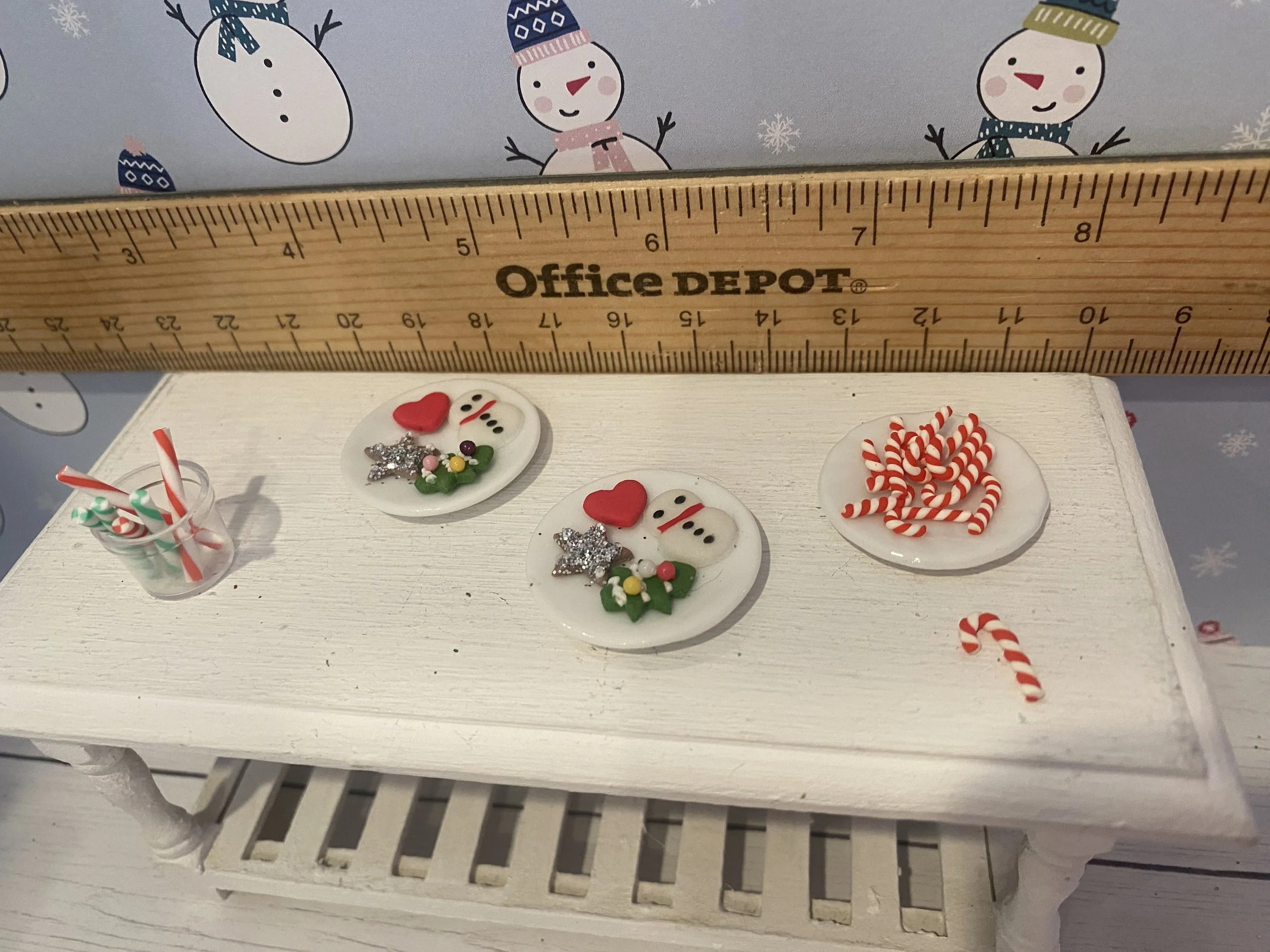 Miniature Christmas Candy, Plates of Christmas Cookies, Plate of Tiny Candy Canes, 1:12