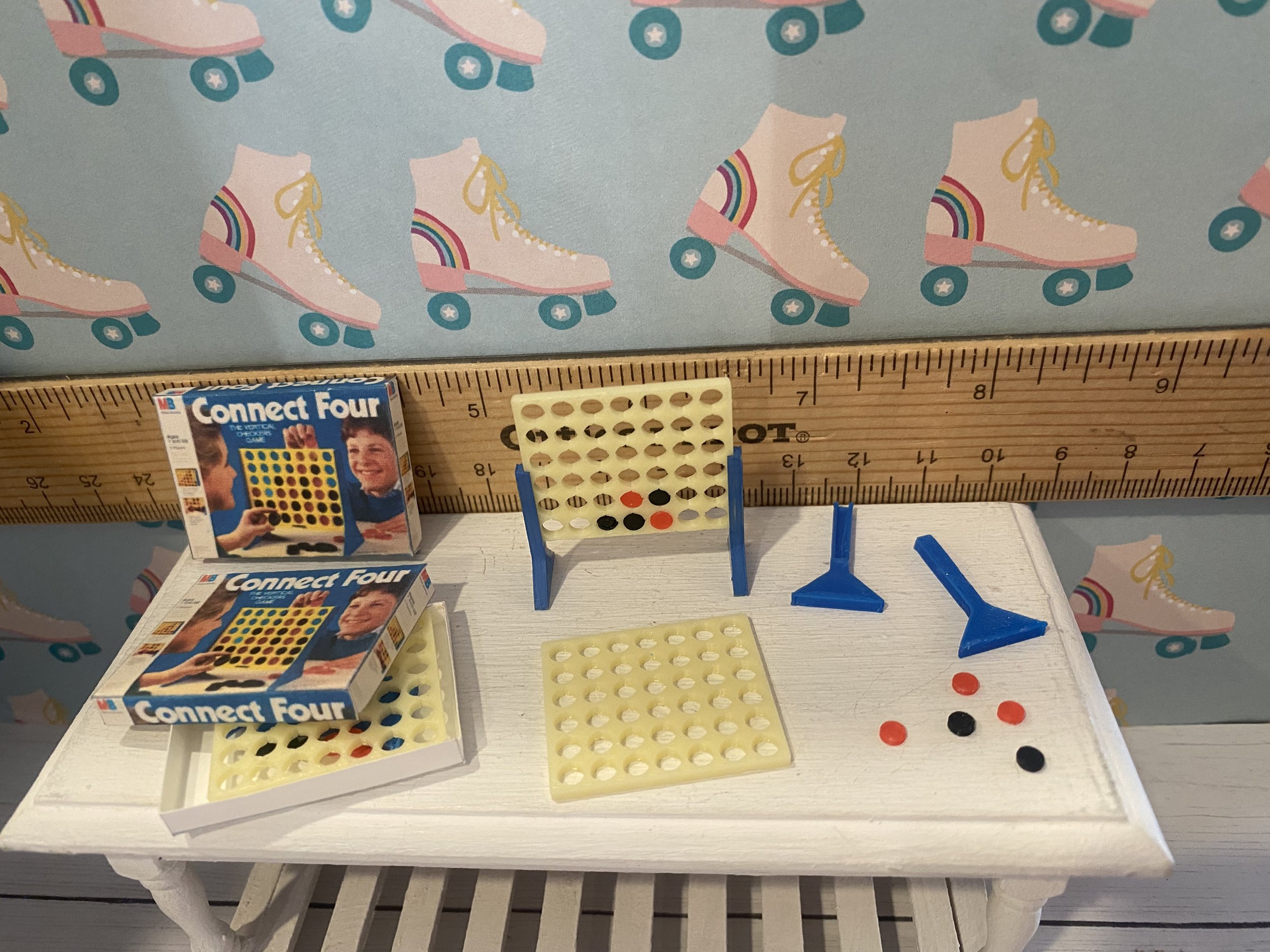 Miniature Connect Four, 1:12