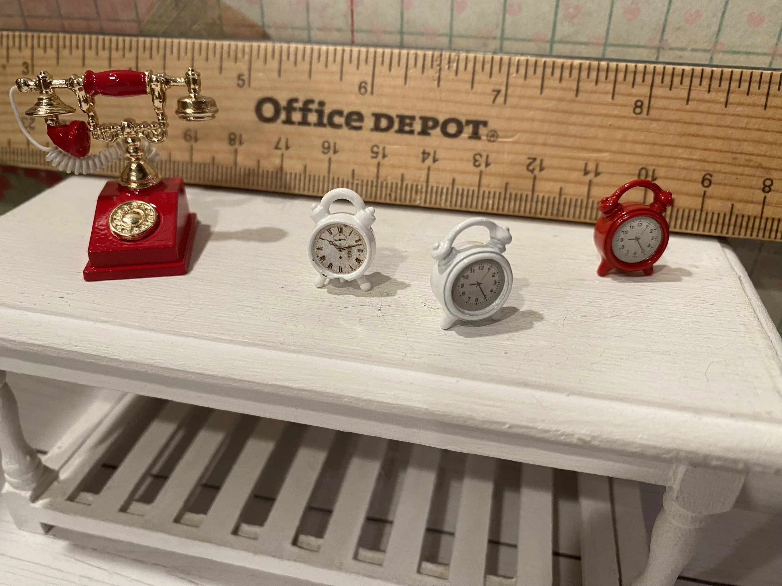 Miniature Phone and Clock, 1:12