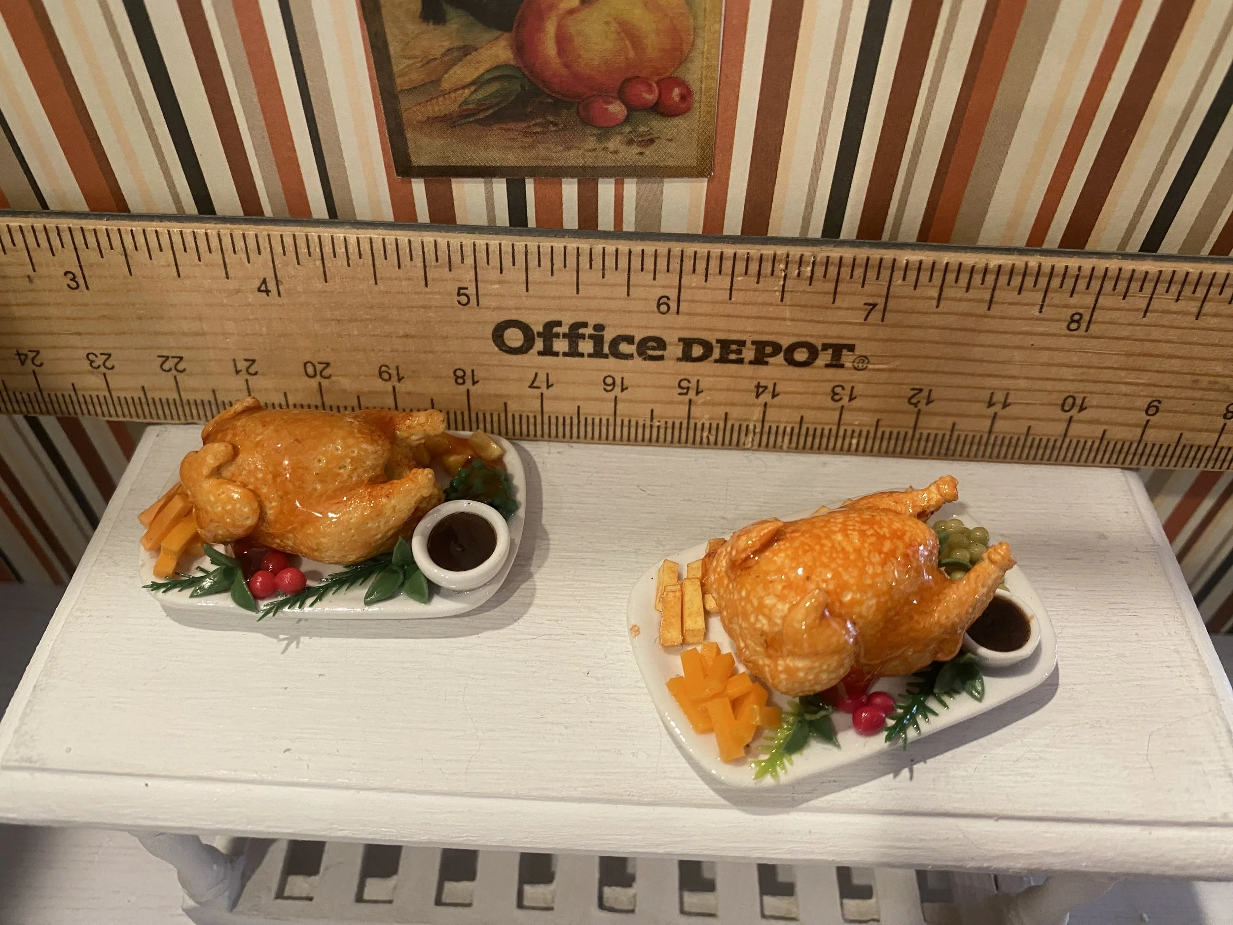 Miniature Thanksgiving Dinner, 1:12