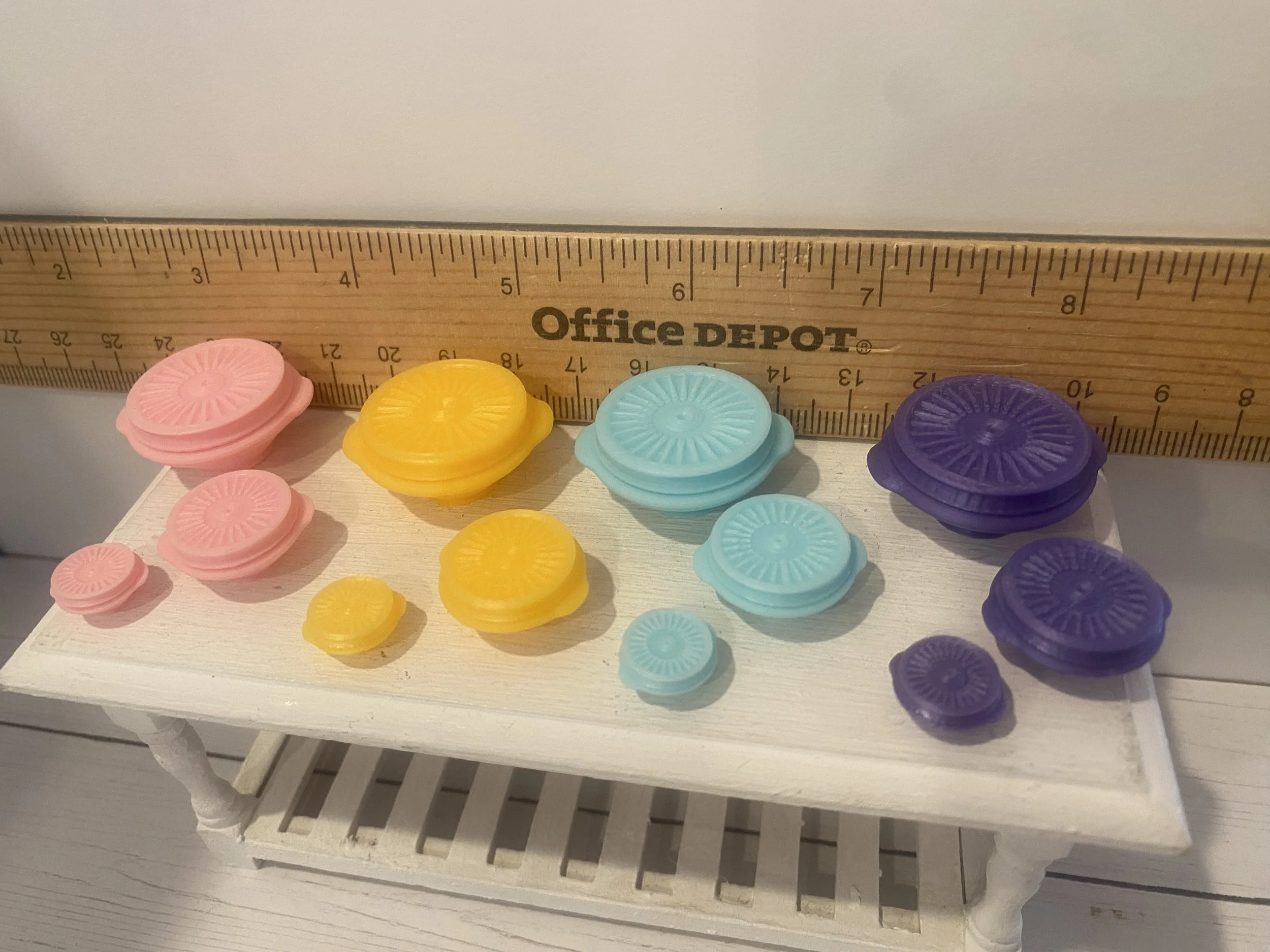 Miniature Tupperware, Pink, Yellow, Blue, Purple, 1:12