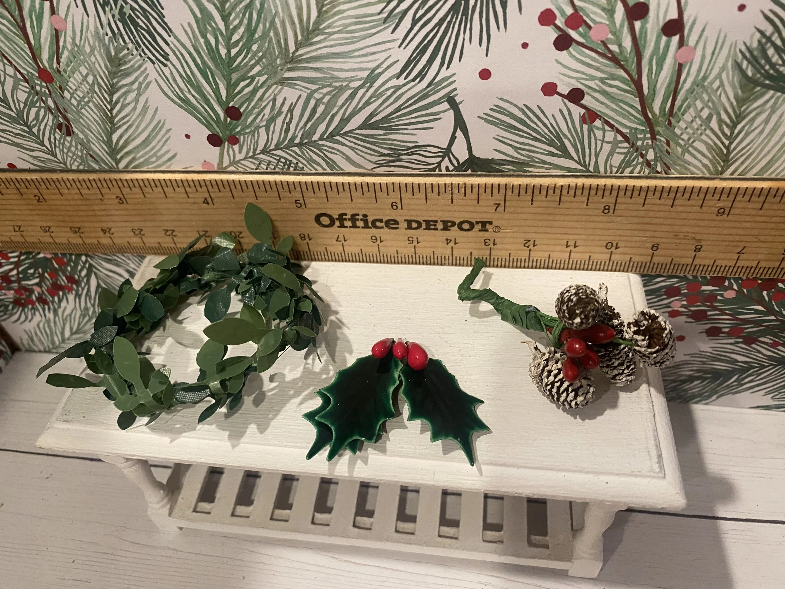 Miniature Greenery, Holly Sprig, Pinecone Decor, 1:12