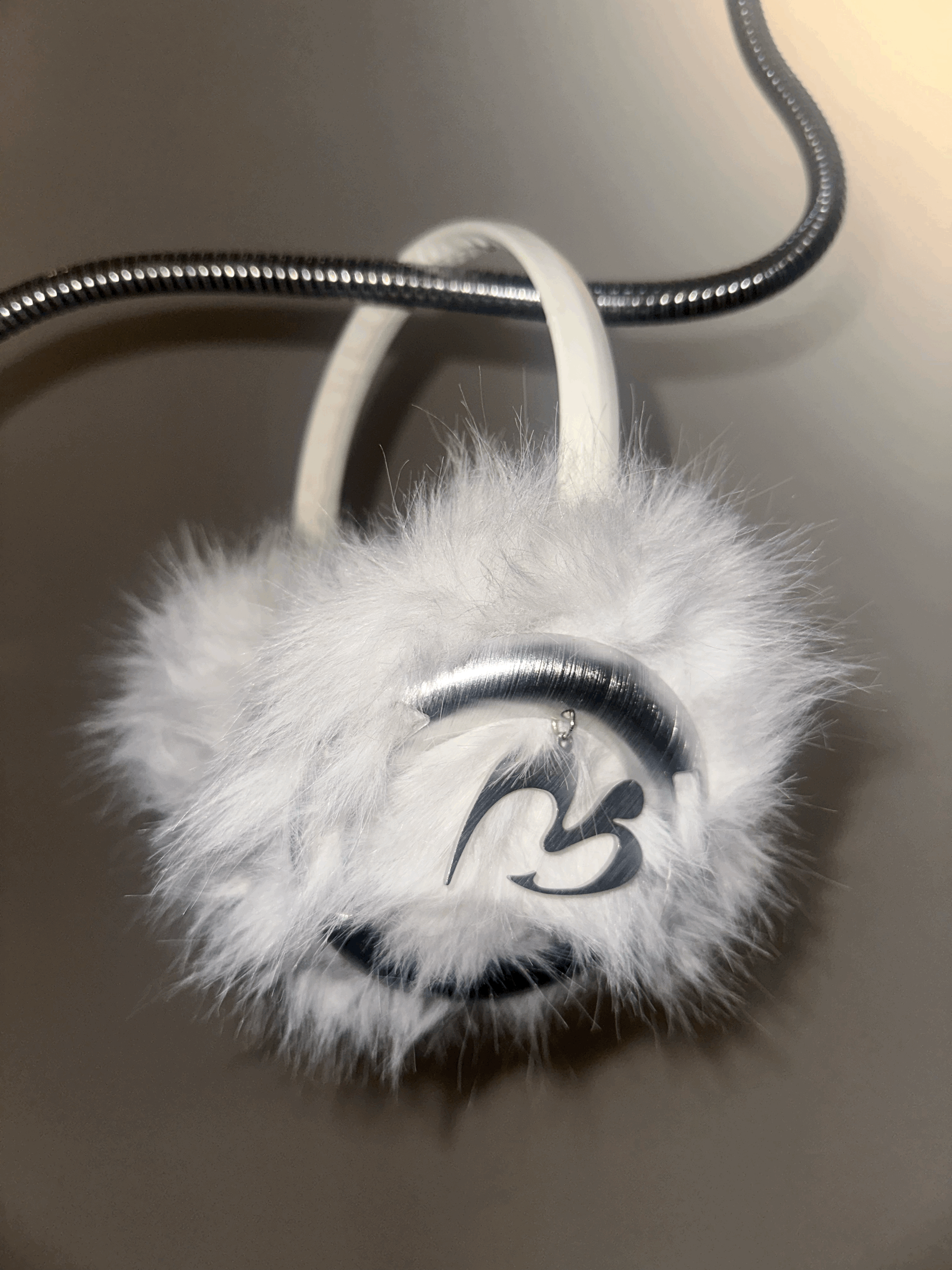 BELLY FUR EAR MUFFS (WHITE)