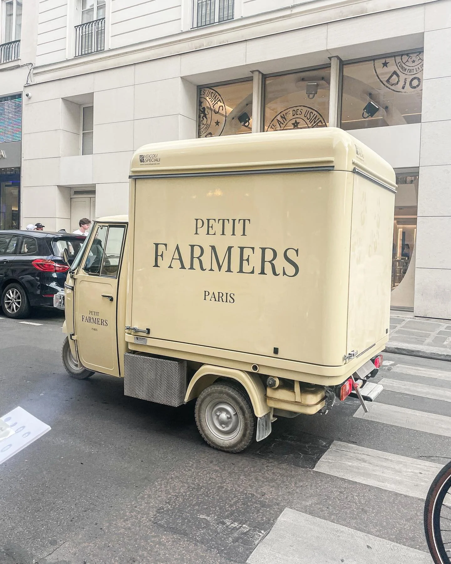 throwback to 24 hrs in Paris last year 🥐