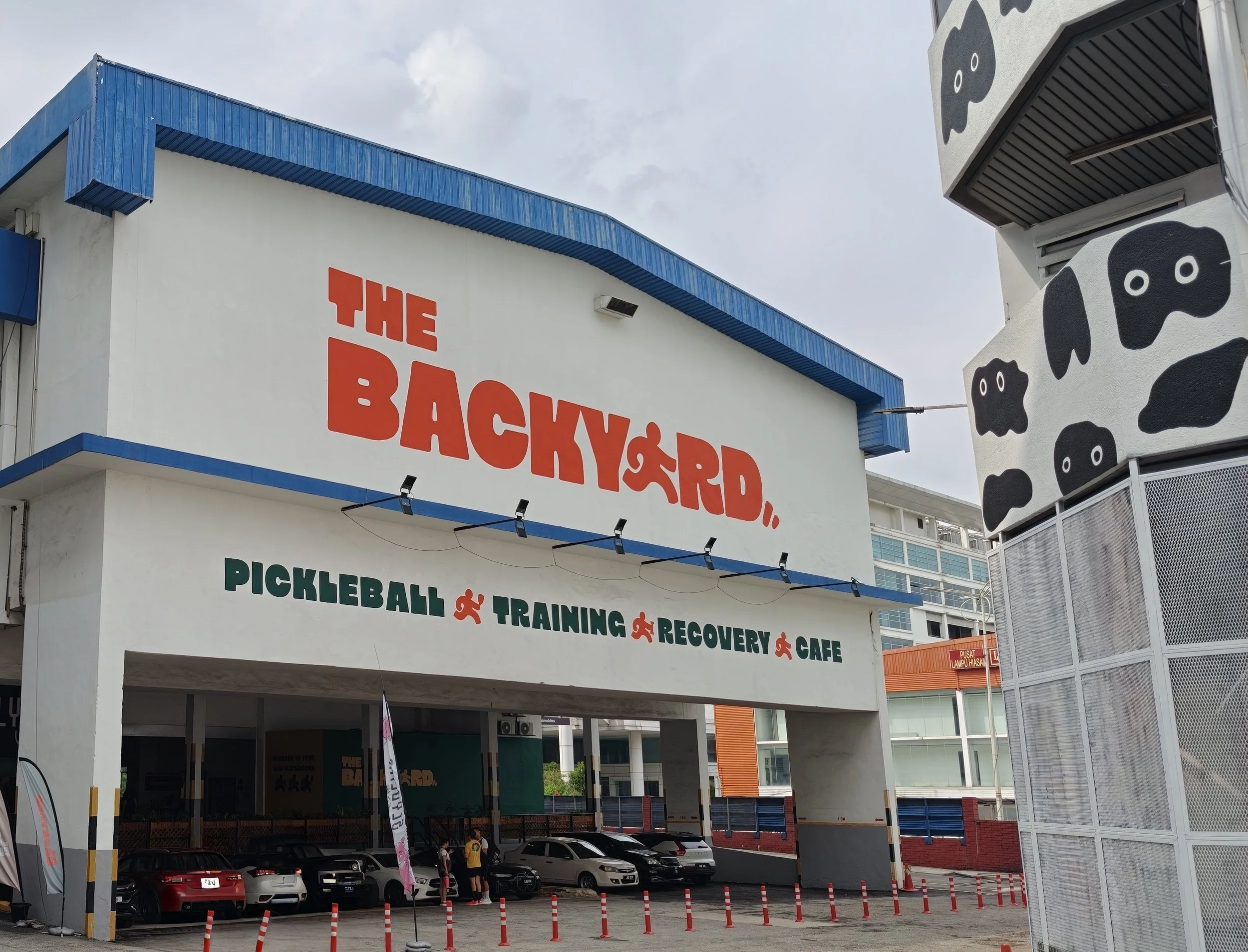We Found SOUTHEAST ASIA’S LARGEST Hyrox Gym… and It’s Inside an Old Milk Factory?!