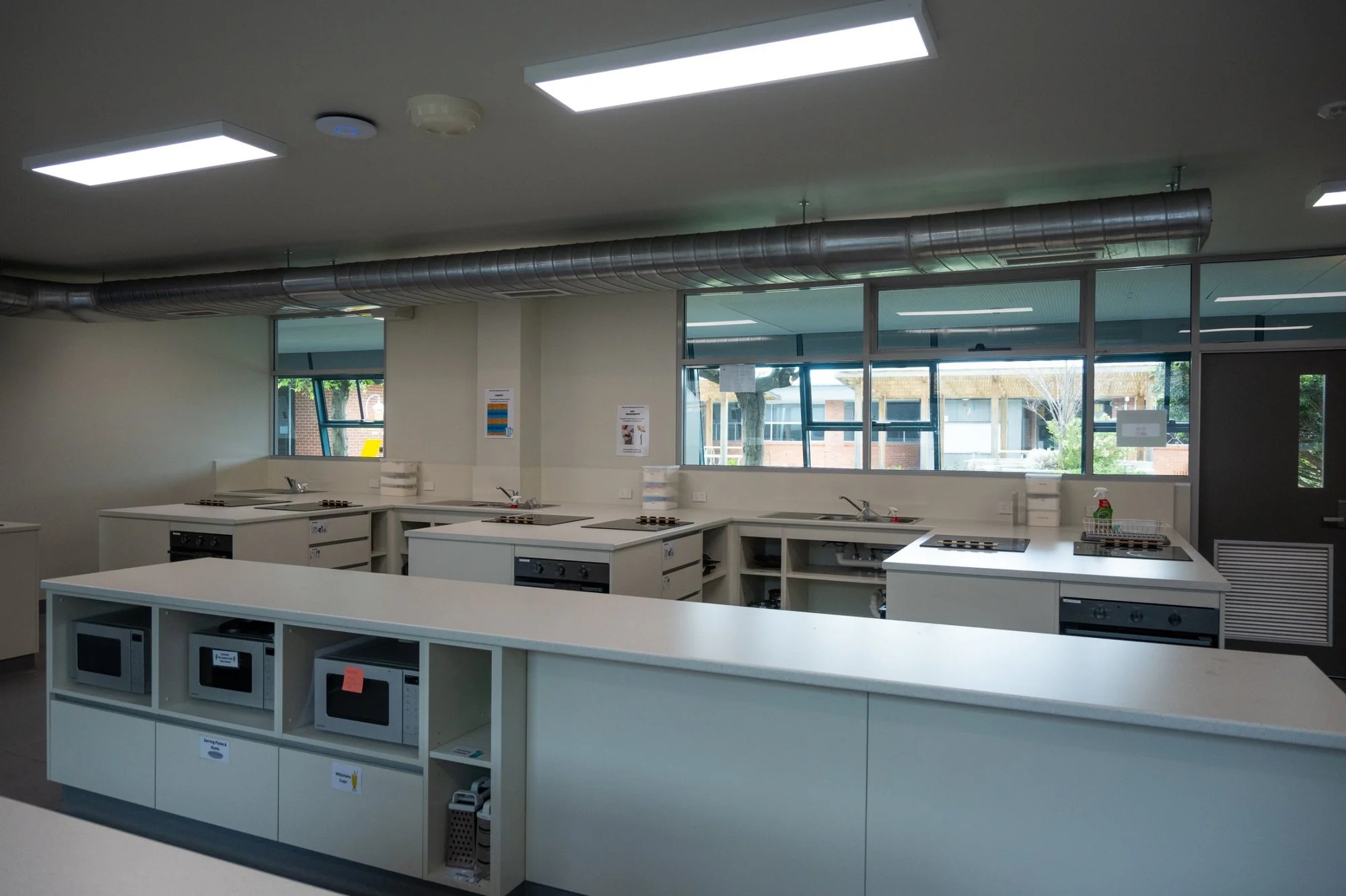 StPatricksCollege-KitchenClassroom-02-cooking-stations-overview.jpg