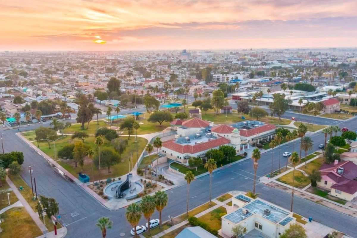 Top 10 Hottest Places in California and Tips and Gear to Stay Cool