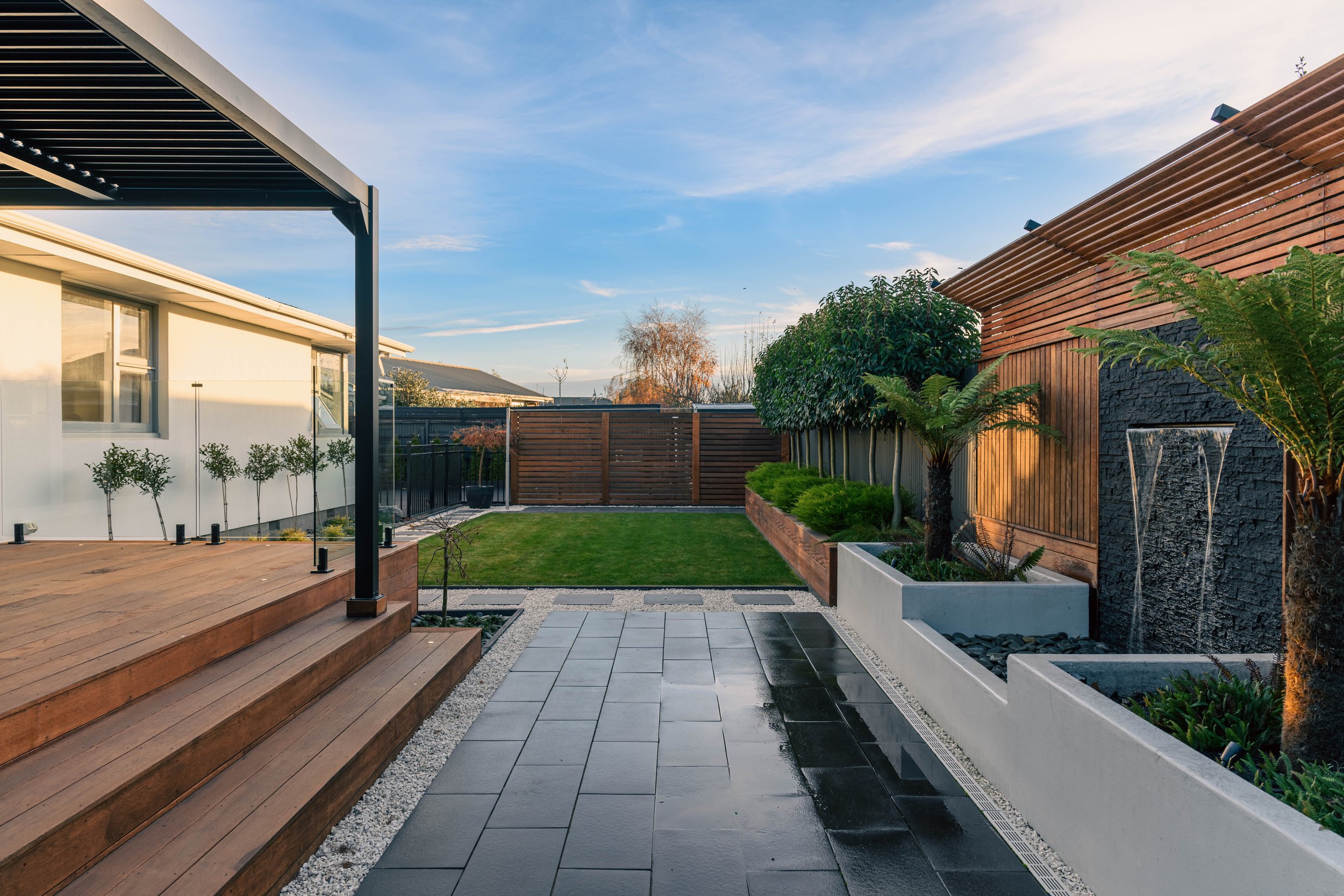ITCH_Oasis_TeeHouse-003.jpg