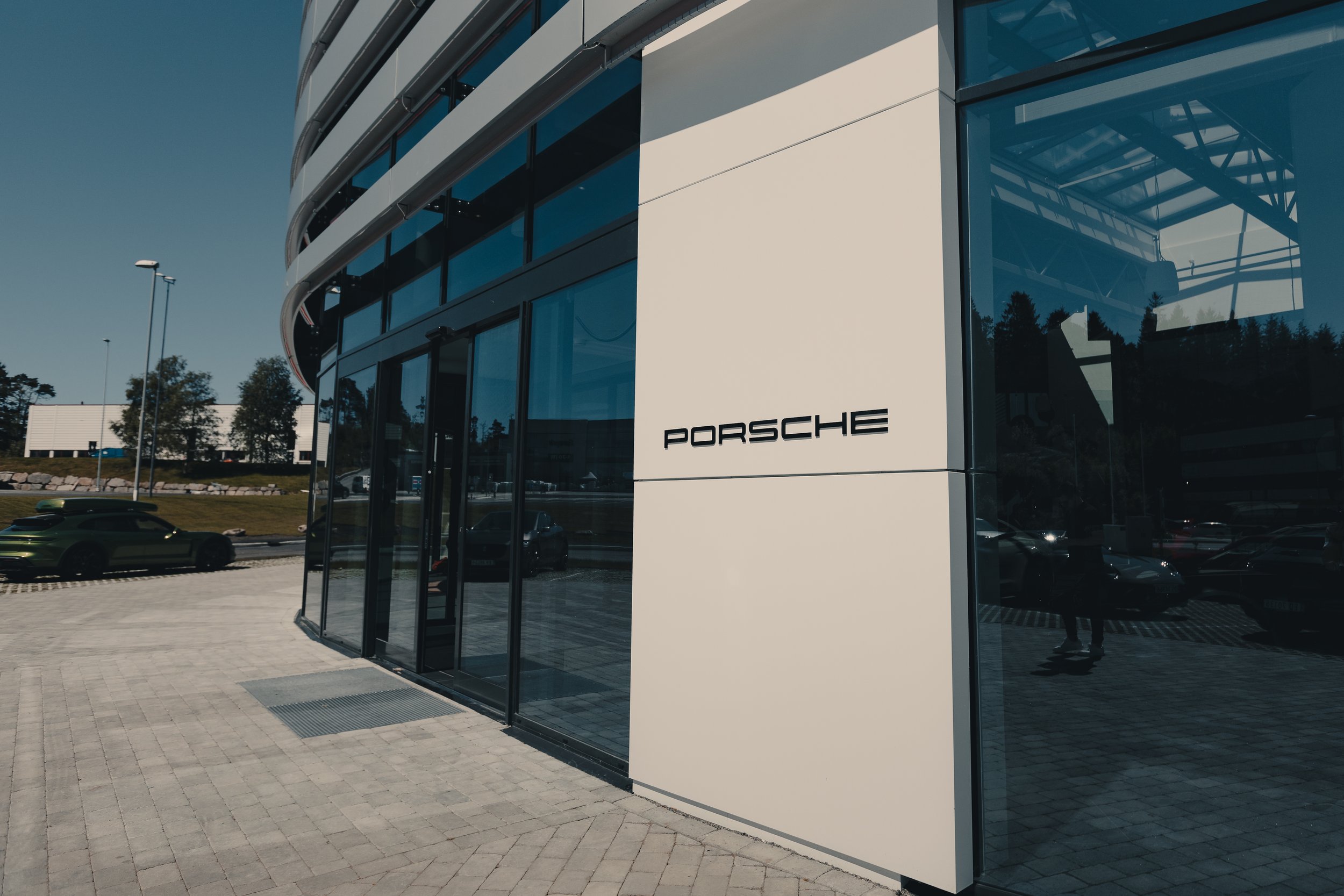 Porsche Kokstad (fasade)-7.jpg