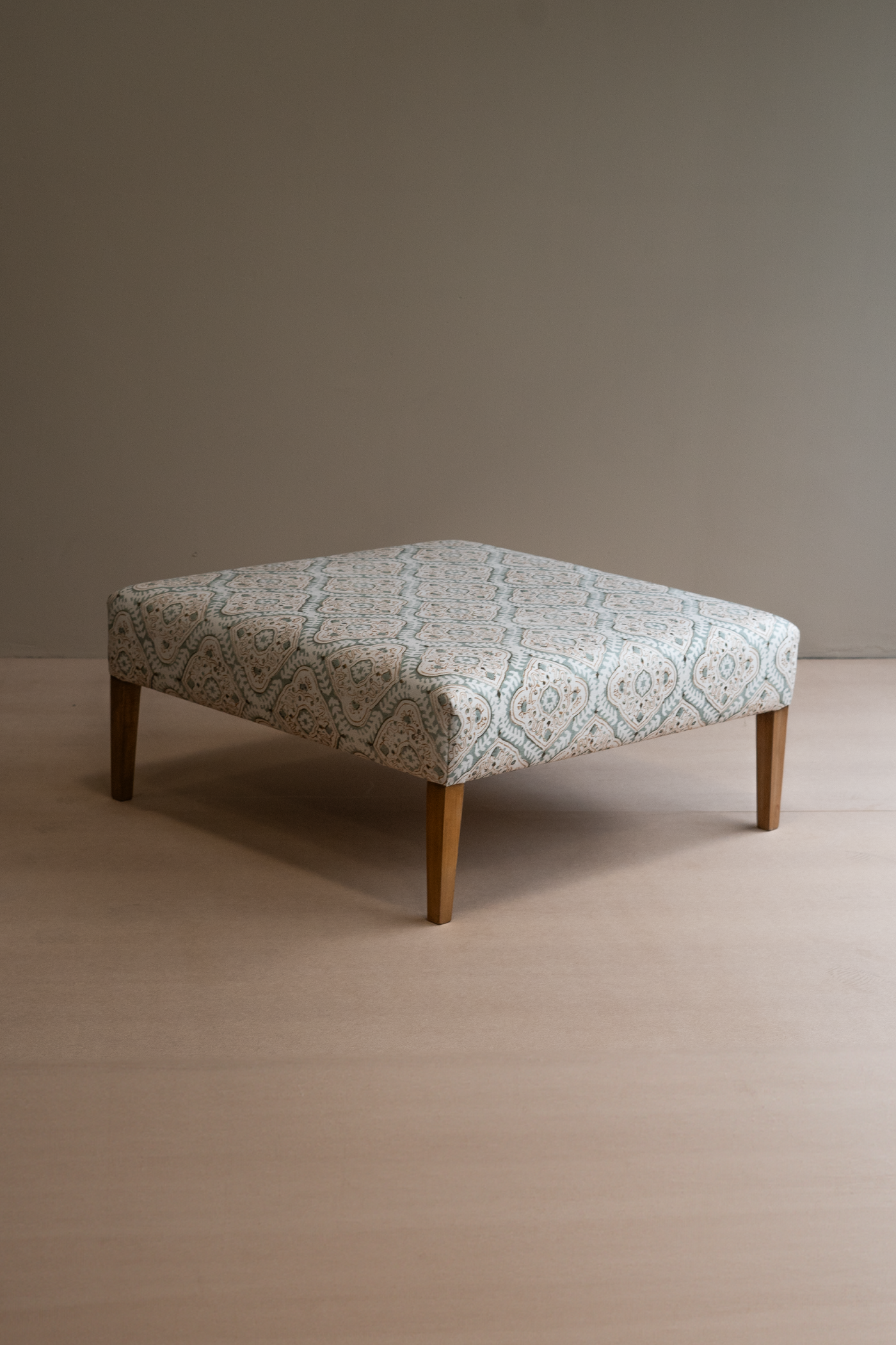 Lynette - Upholstered coffee table
